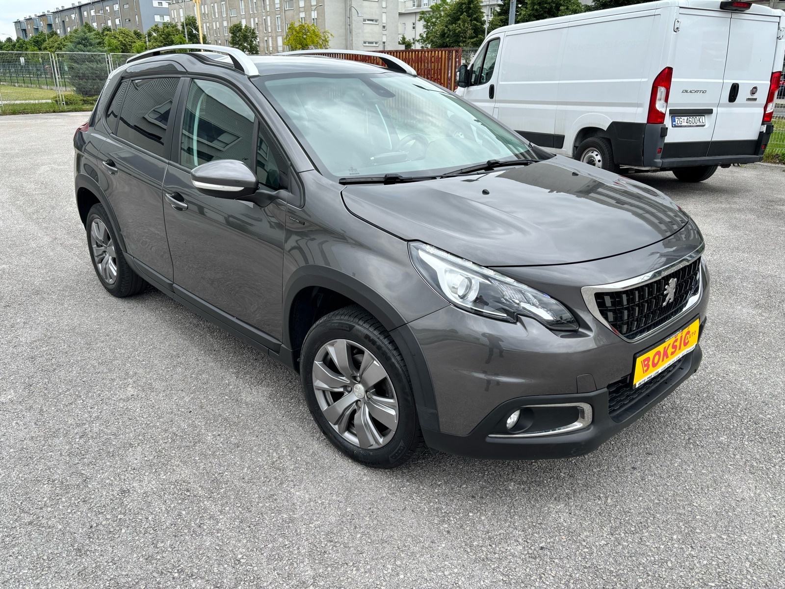 Peugeot 2008 //64 tkm //--AKCIJA !, fotografija 5