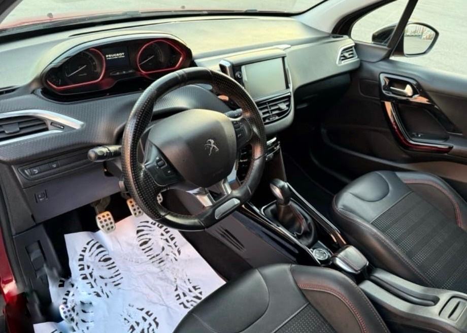 Peugeot 2008 1,2 PureTech GT LINE, fotografija 7