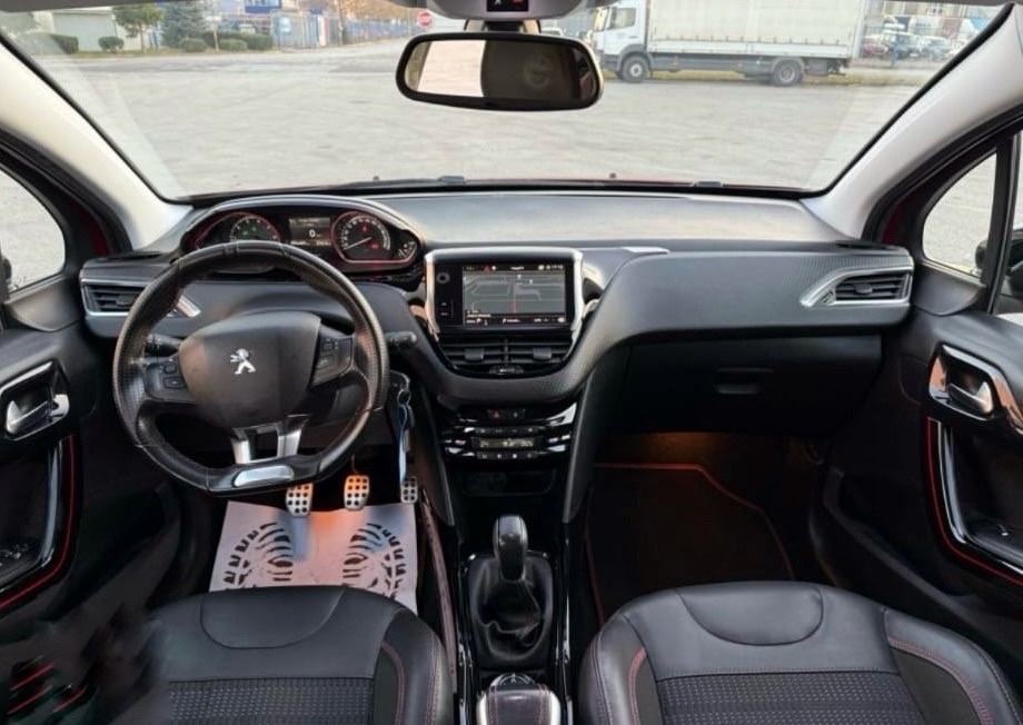 Peugeot 2008 1,2 PureTech GT LINE, fotografija 17