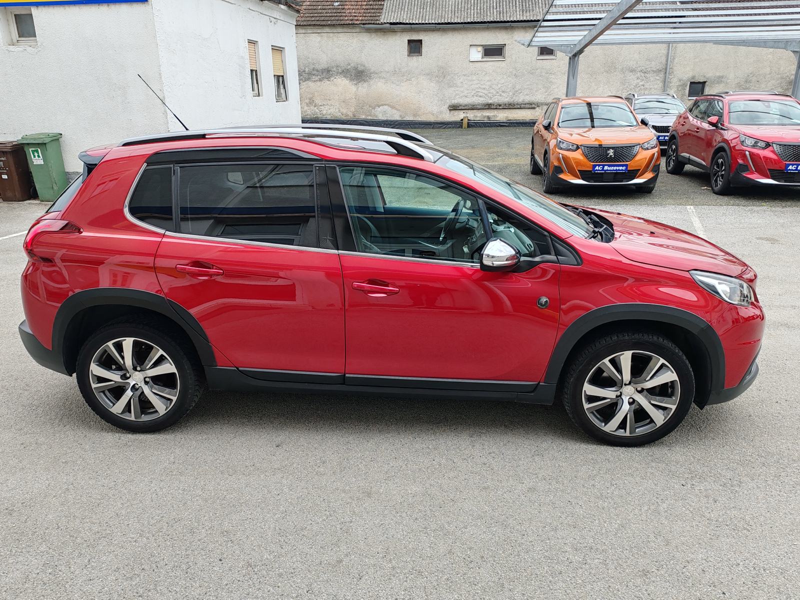 Peugeot 2008 1,2 PureTech, fotografija 7