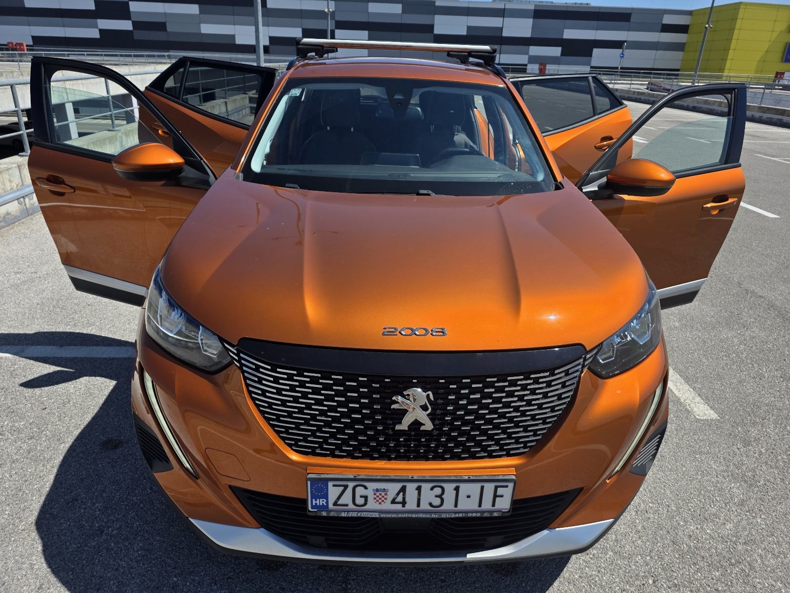Peugeot 2008 Allure, pogled izvana - slika 1