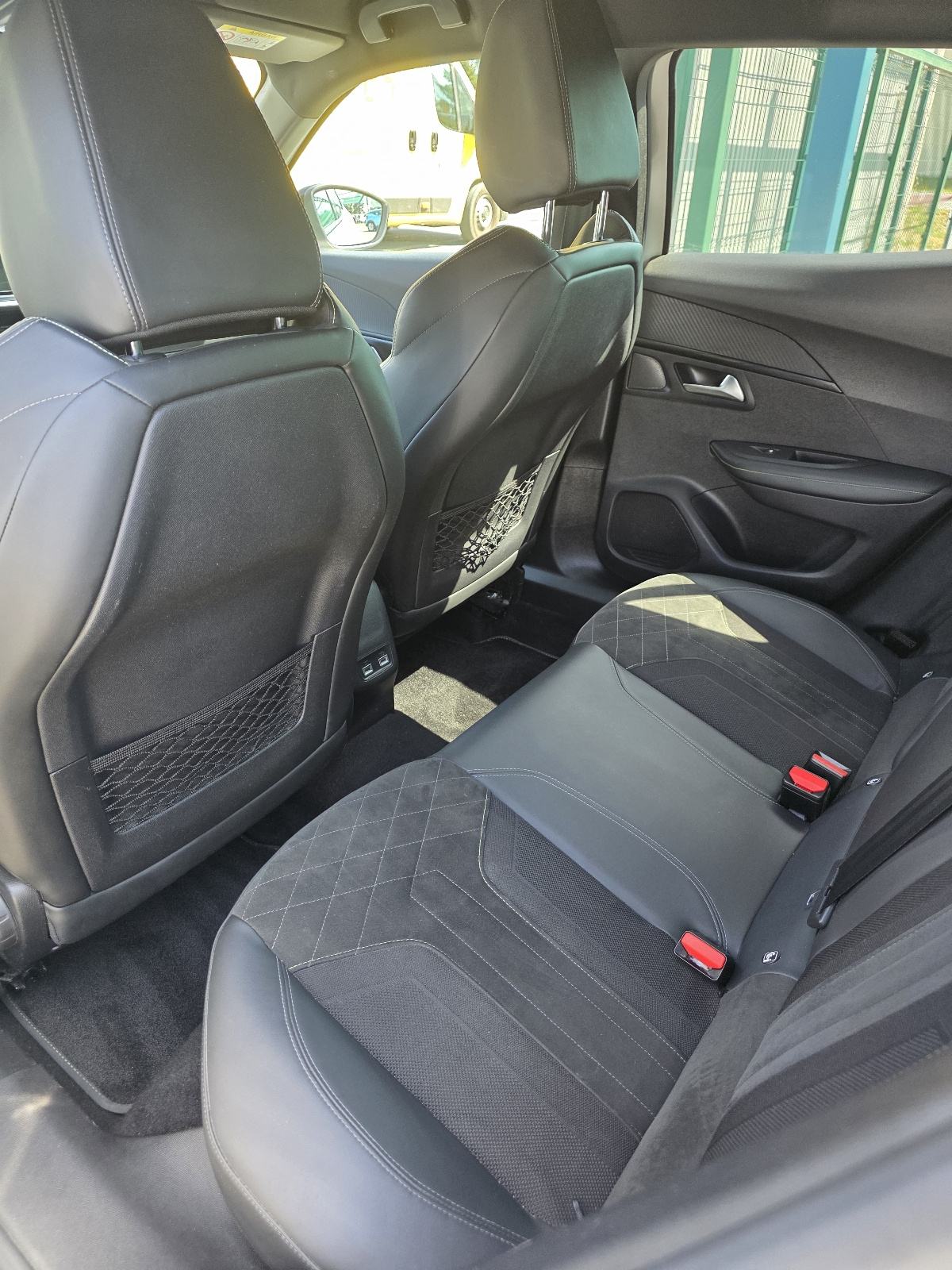 Peugeot 2008 GT LINE ●232.00€/mj●BEZ UCESCA JEDINSTVENA PONUDA LEASING, fotografija 12