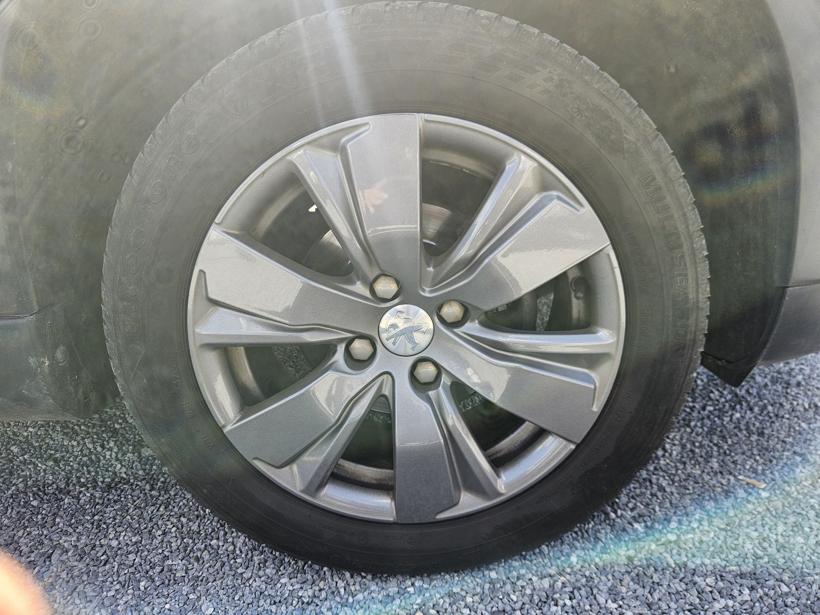PEUGEOT 2008 1,2 PureTech STYLE NAVIGACIJA KLIMA ALU FELGE TEMPOMAT, fotografija 18