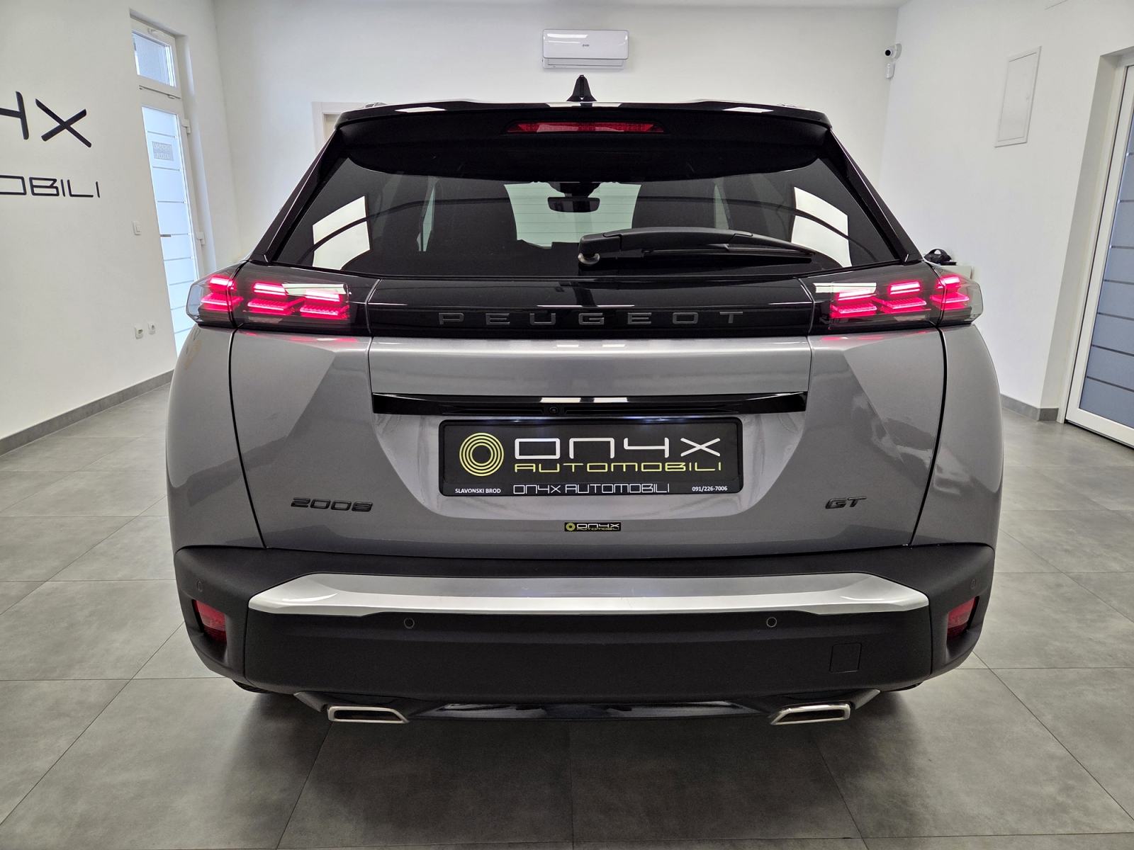 Peugeot 2008 1,2 REDIZAJN, GT LINE, AUTOMATIK, GARANCIJA NA KM, fotografija 5