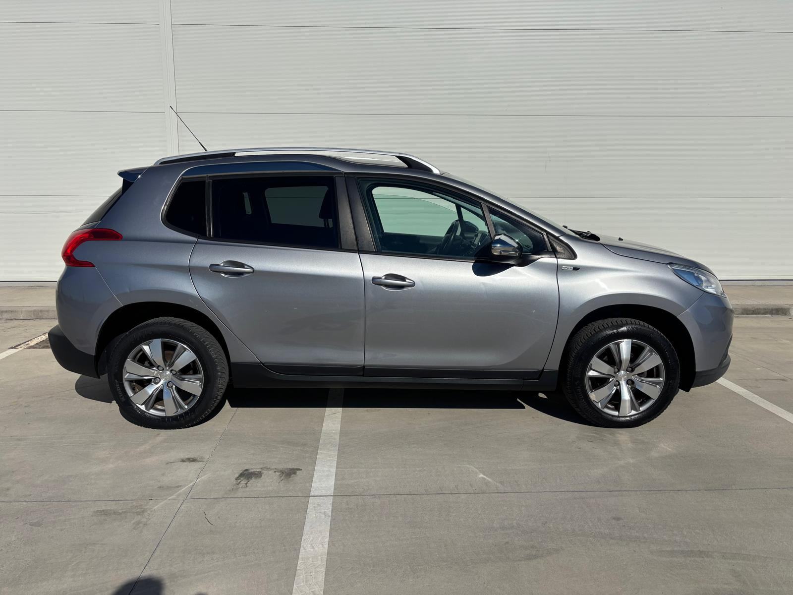 Peugeot 2008,1.2 style.,2015 god,reg 05/27,zamjena za skuplje ,servis, fotografija 2