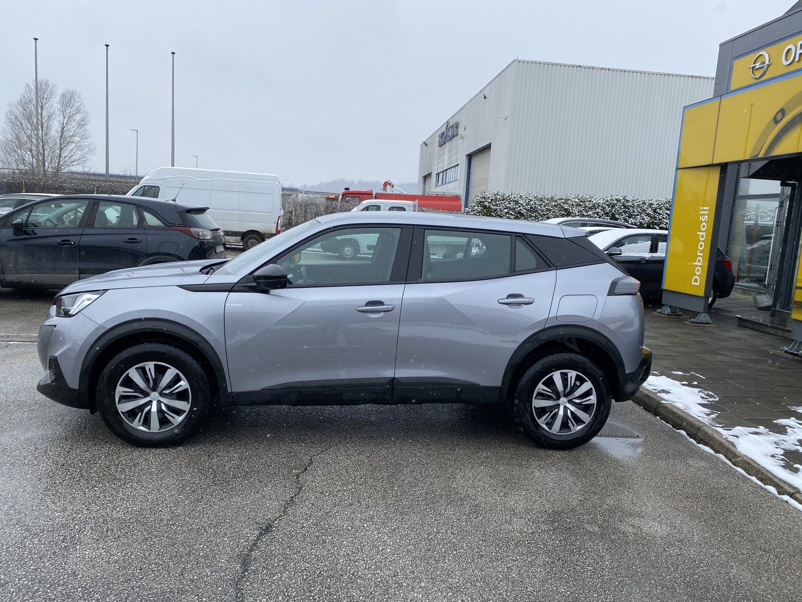 Peugeot 2008 1.2 ACTIVE , JAMSTVO 24 MJESECA, fotografija 2
