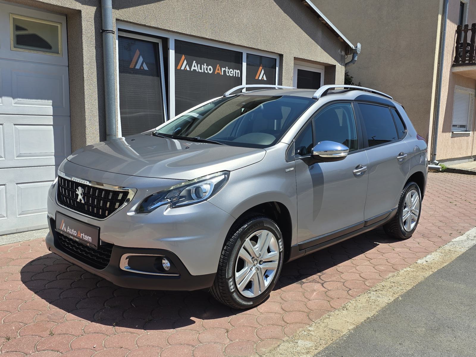 Peugeot 2008 1.2 STYLE, NAVIGACIJA,PDC,TEMP,SERV.KNJIŽ,JAMSTVO, fotografija 2