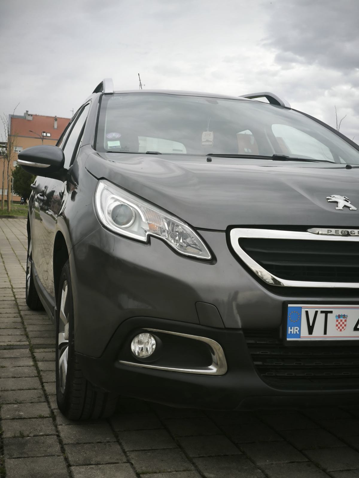 Peugeot 2008 1,2 VTi, fotografija 2