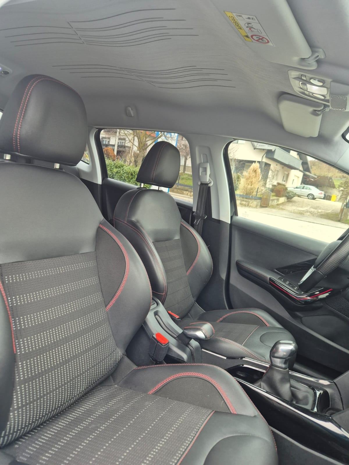 Peugeot 2008 GT 1.2 VTI 2018godi. FULL OPRAMA REGISTRIRAN GODINU DANA, fotografija 7