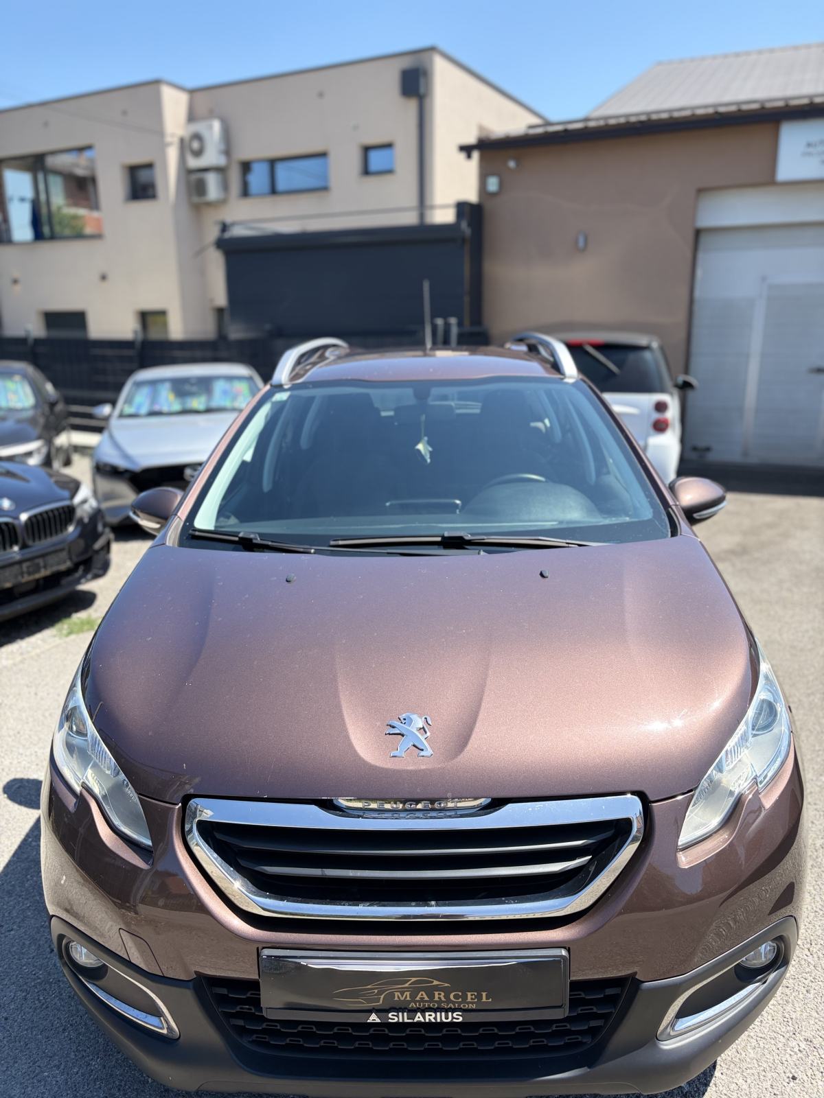 Peugeot 2008 1,2 VTi, fotografija 3