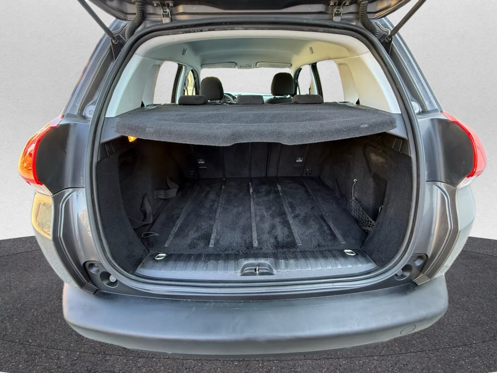 Peugeot 2008 1,2 VTi | VL. 6 GOD, VELIKI SERVIS, LED, PDC, TEMP, fotografija 17