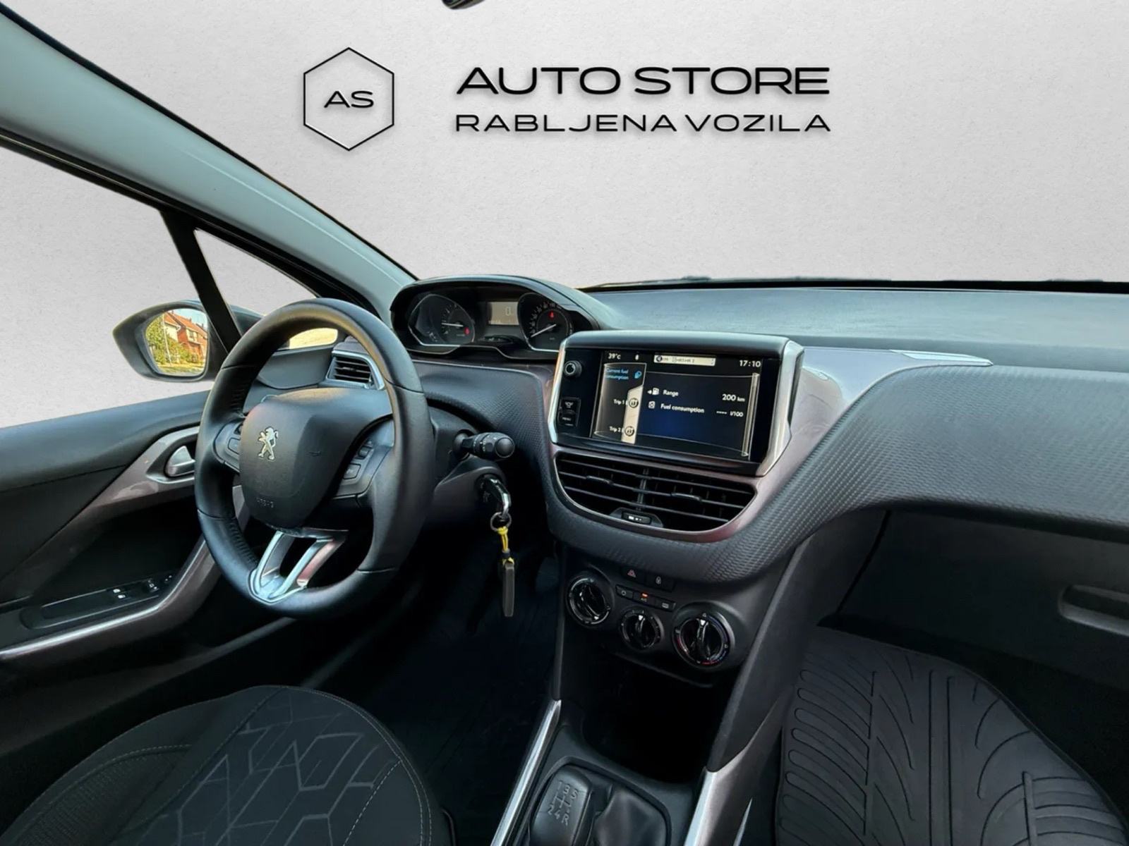 Peugeot 2008 1,2 VTi | VL. 6 GOD, VELIKI SERVIS, LED, PDC, TEMP, fotografija 14