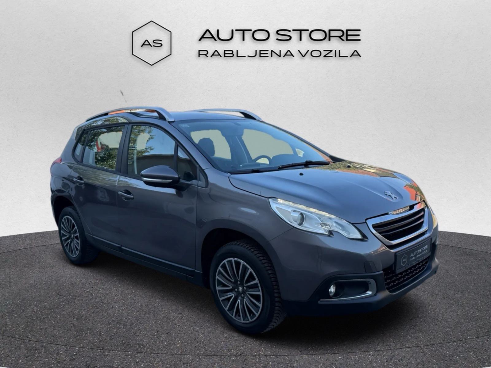 Peugeot 2008 1,2 VTi | VL. 6 GOD, VELIKI SERVIS, LED, PDC, TEMP, fotografija 7