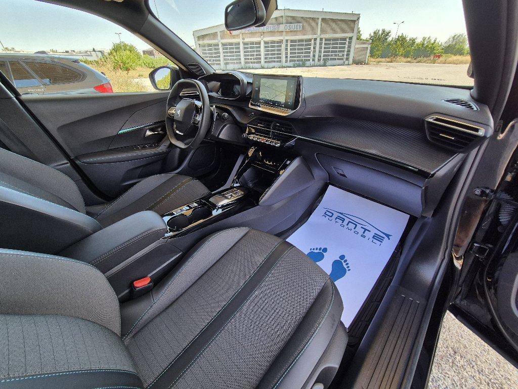 Peugeot 2008 1,5 automatik ALLURE, REDIZAJN, NAVI, KAMERA, LED, PDC, fotografija 15