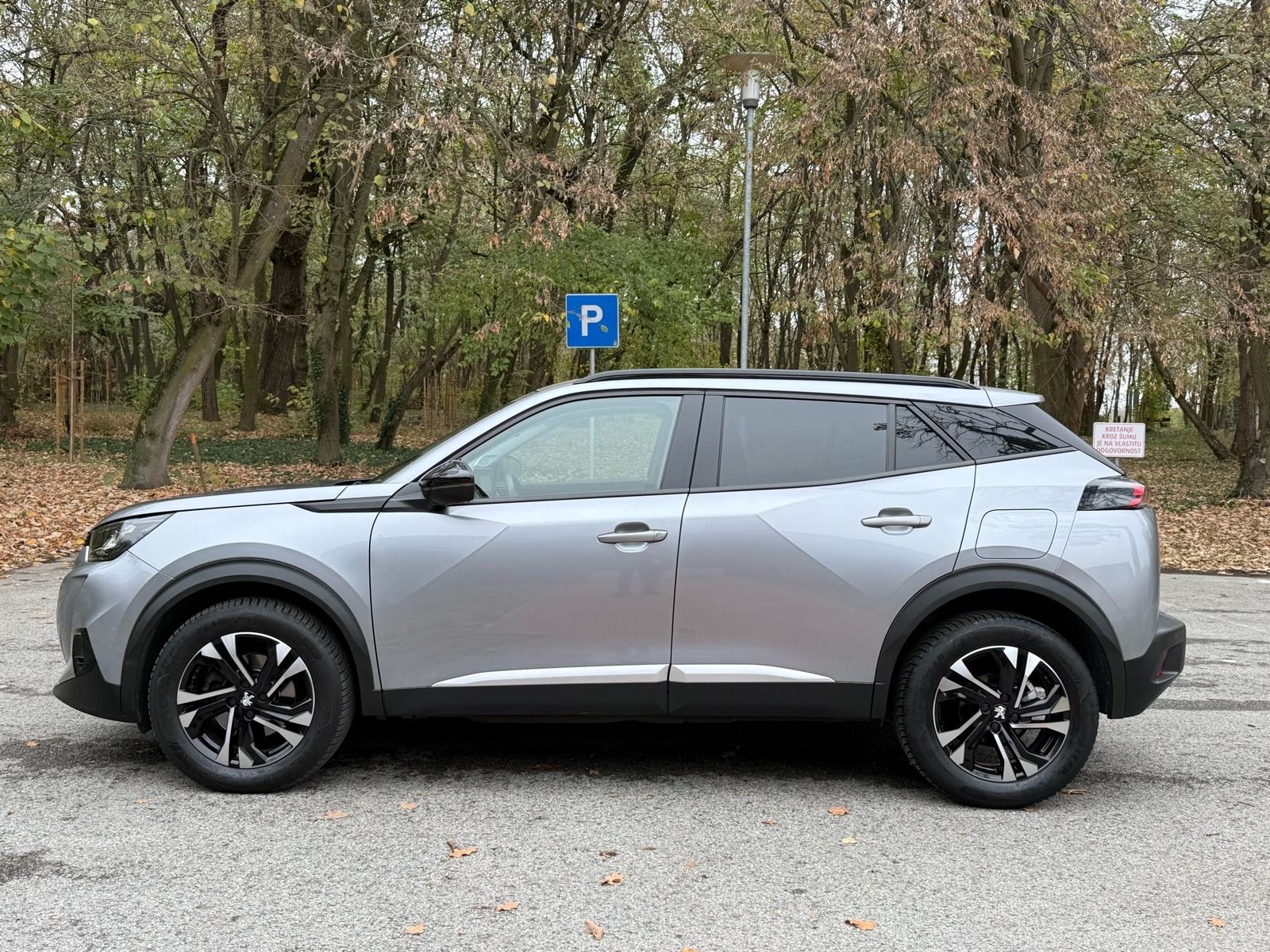 Peugeot 2008 1,5 D • AUTOMATIK•F1,ALU, U PDV-u•, fotografija 11