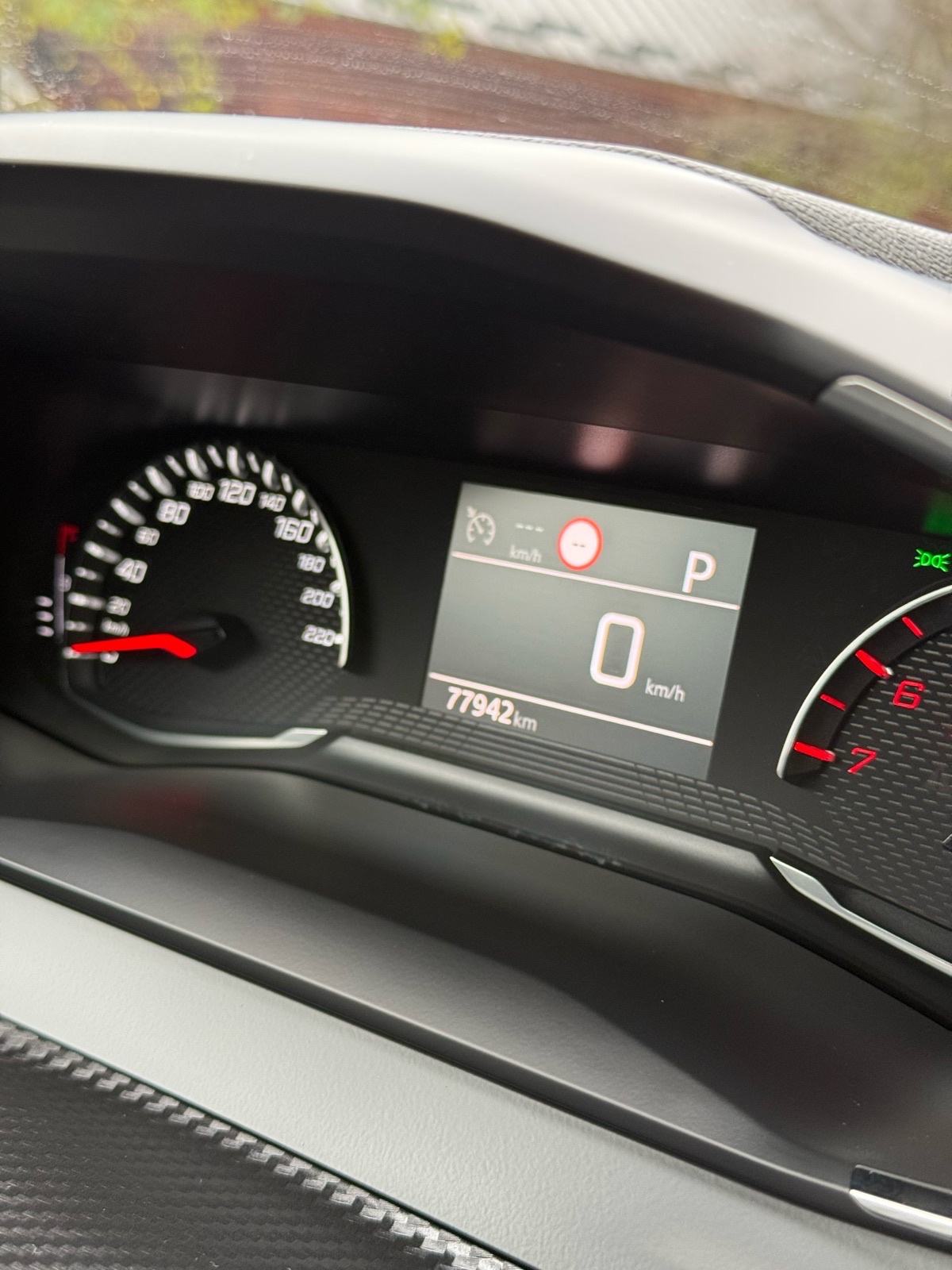 Peugeot 2008 1,5 D • AUTOMATIK•F1,ALU, U PDV-u•, fotografija 20