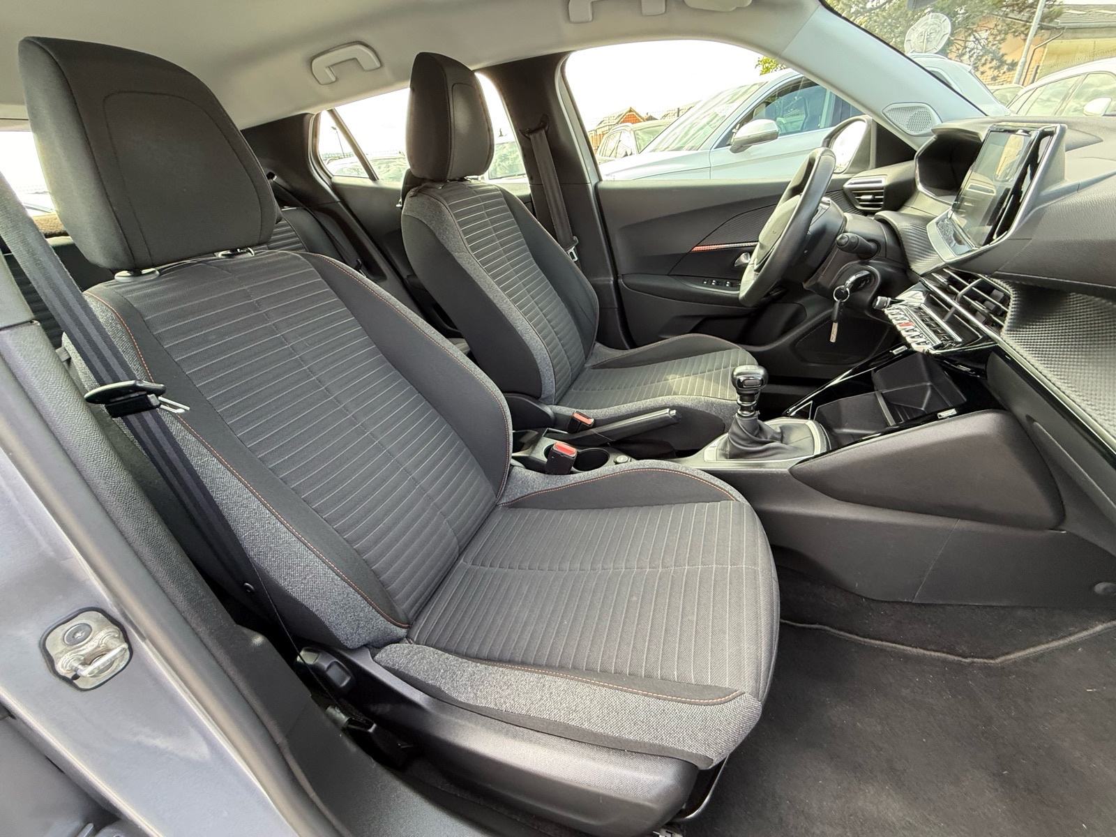 Peugeot 2008 1.5 BlueHDi 110 KS | 2022 | 134tkm | EUR1 cert. | JAMSTVO, fotografija 11