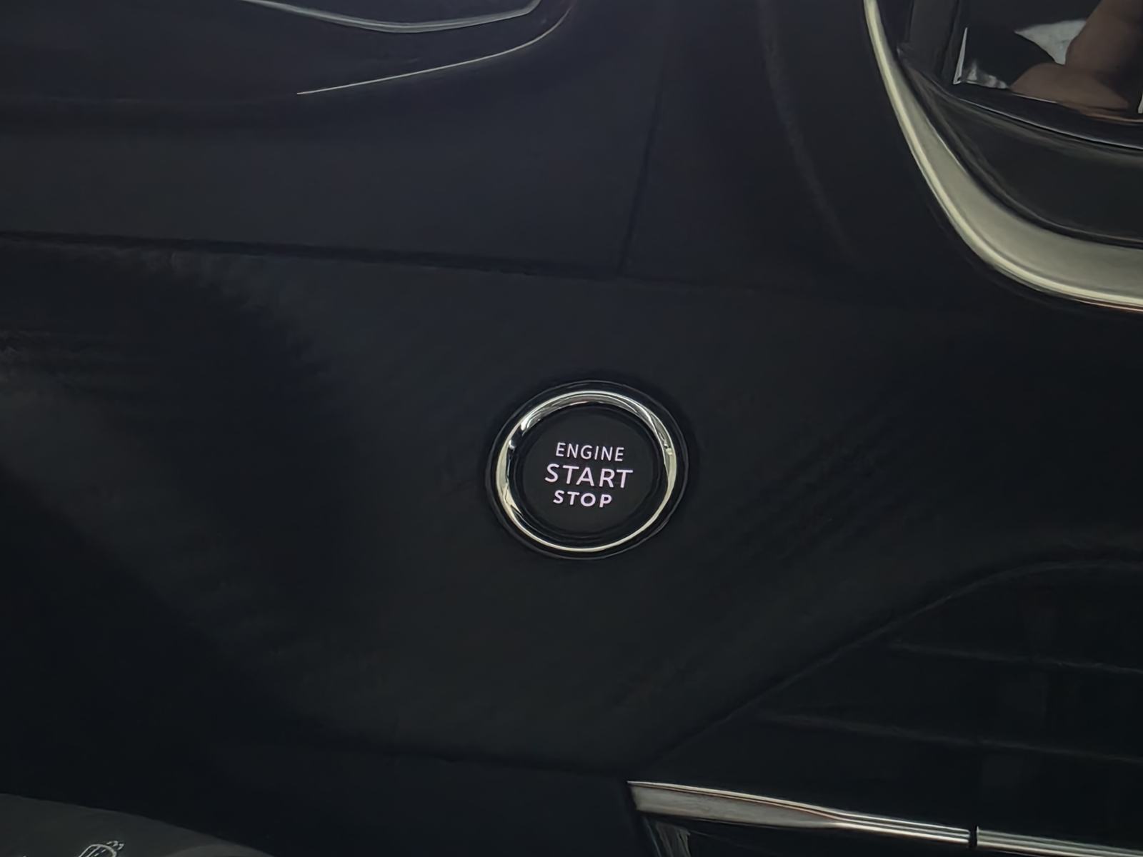 Peugeot 2008 1,5 BlueHDi 110 KS, ALLURE, KEYLESS, ALU 17, CAR VERTICAL, fotografija 20
