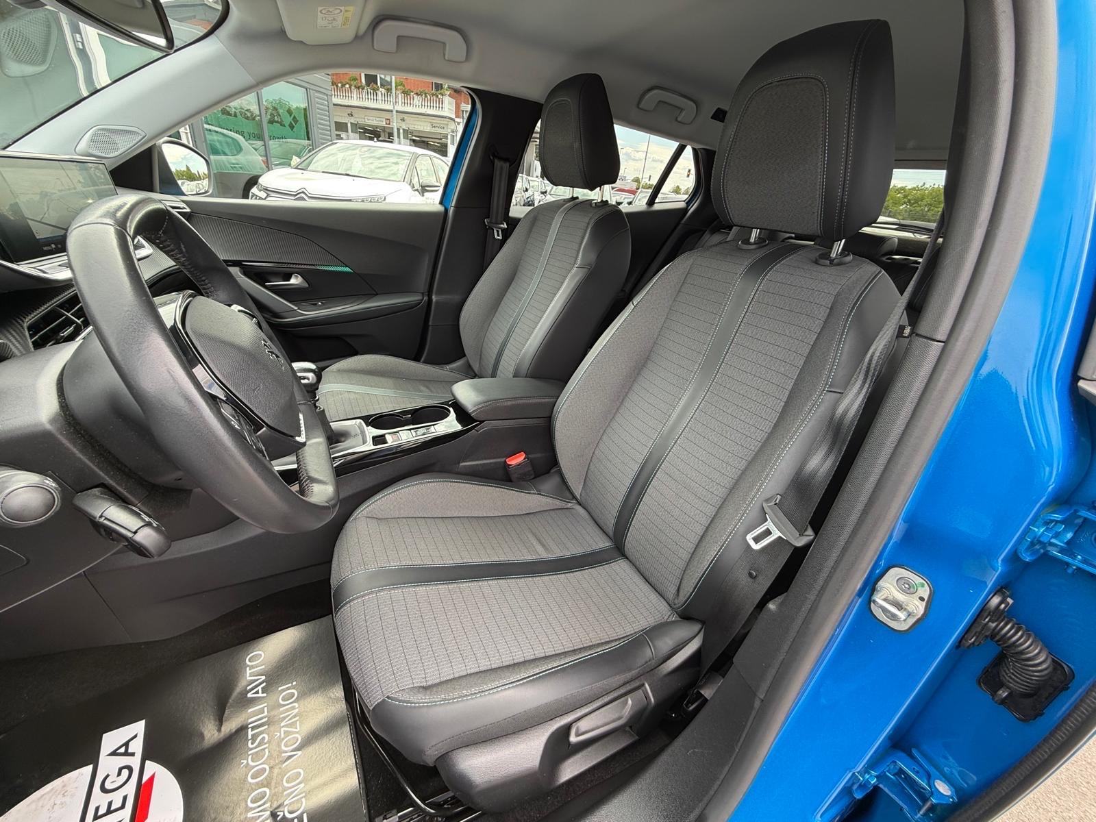 Peugeot 2008 1,5 BlueHDI 110 KS Allure LED/NAVi.PARKING KAMERA, fotografija 10