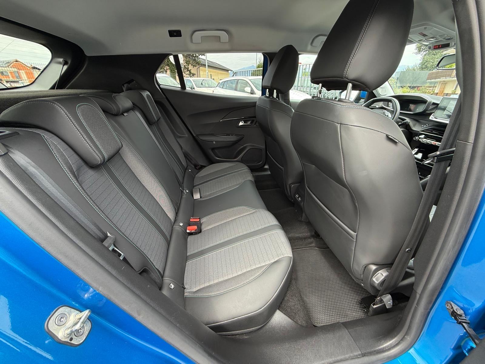 Peugeot 2008 1,5 BlueHDI 110 KS Allure LED/NAVi.PARKING KAMERA, fotografija 13