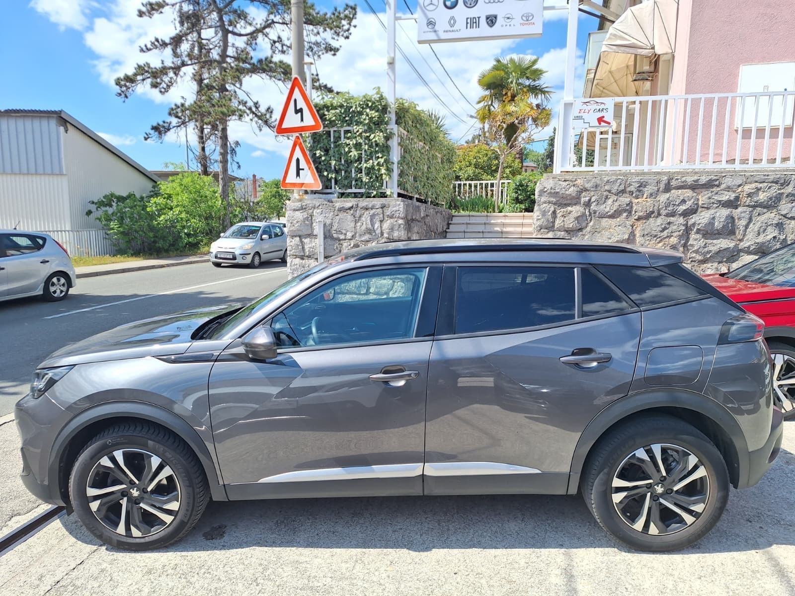 Peugeot 2008 1,5 BlueHDI 110 KS Allure(Virtaul/PARKING KAMERA‼️AKCIJA, fotografija 6