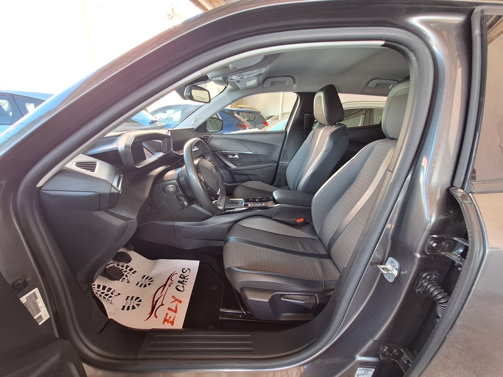 Peugeot 2008 1,5 BlueHDI 110 KS Allure(Virtaul/PARKING KAMERA‼️AKCIJA, fotografija 11