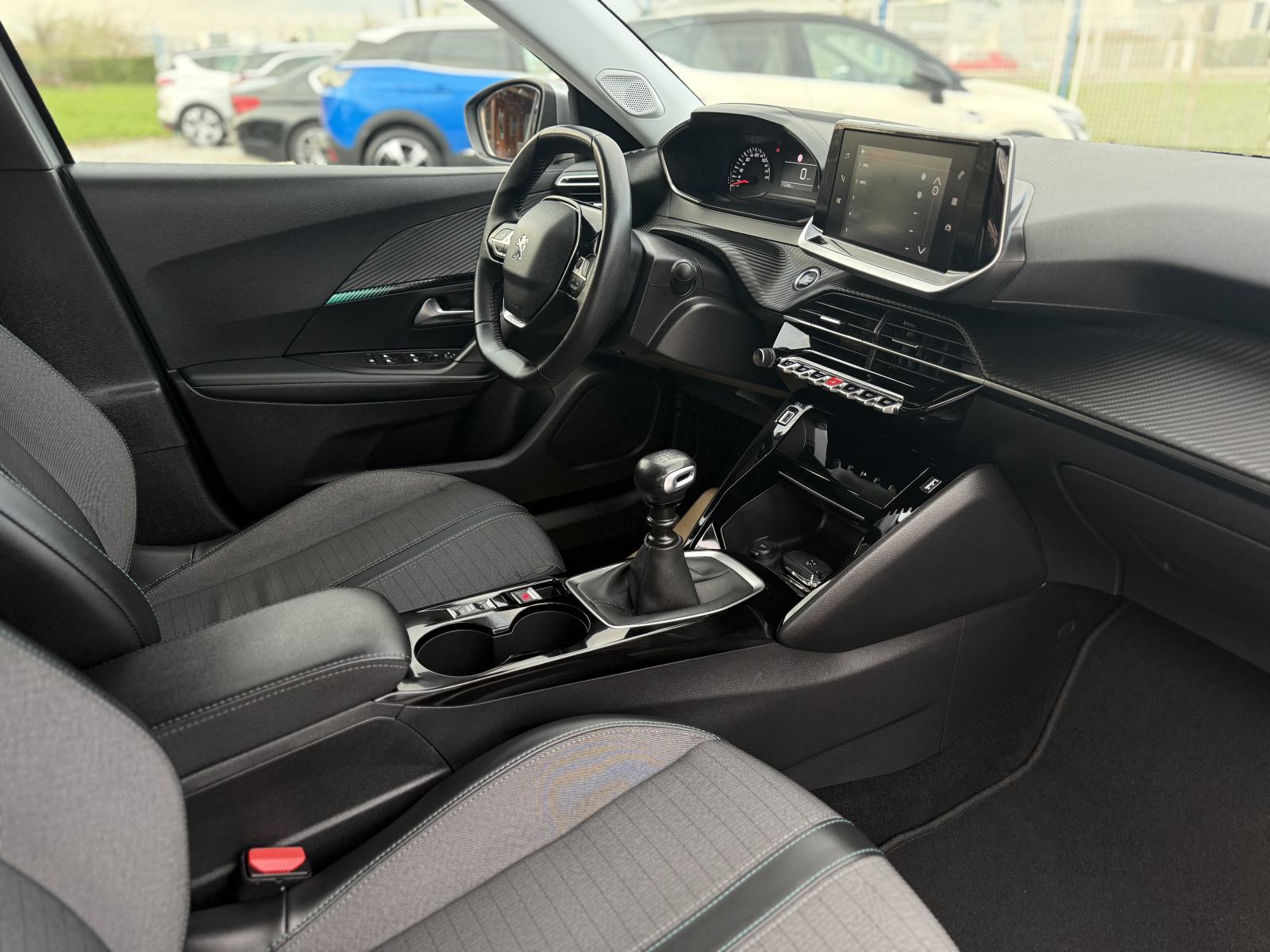 Peugeot 2008 1,5 BlueHDI 2021g. *ALLURE* Garancija 12 mjeseci*, fotografija 12