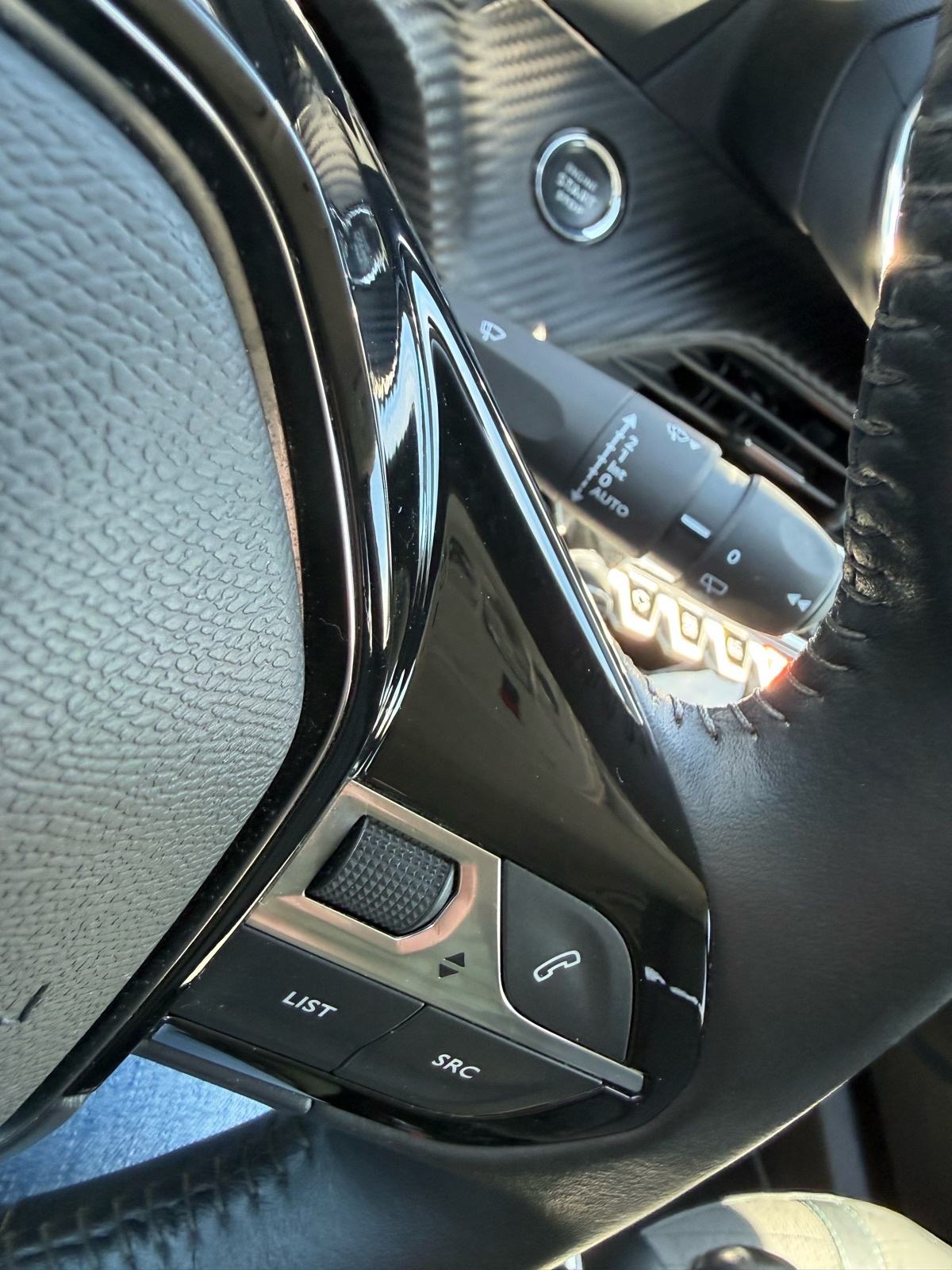 Peugeot 2008 1.5 BlueHDi Allure | 2021. | 134tkm | G1 Jamstvo | PDV, fotografija 18