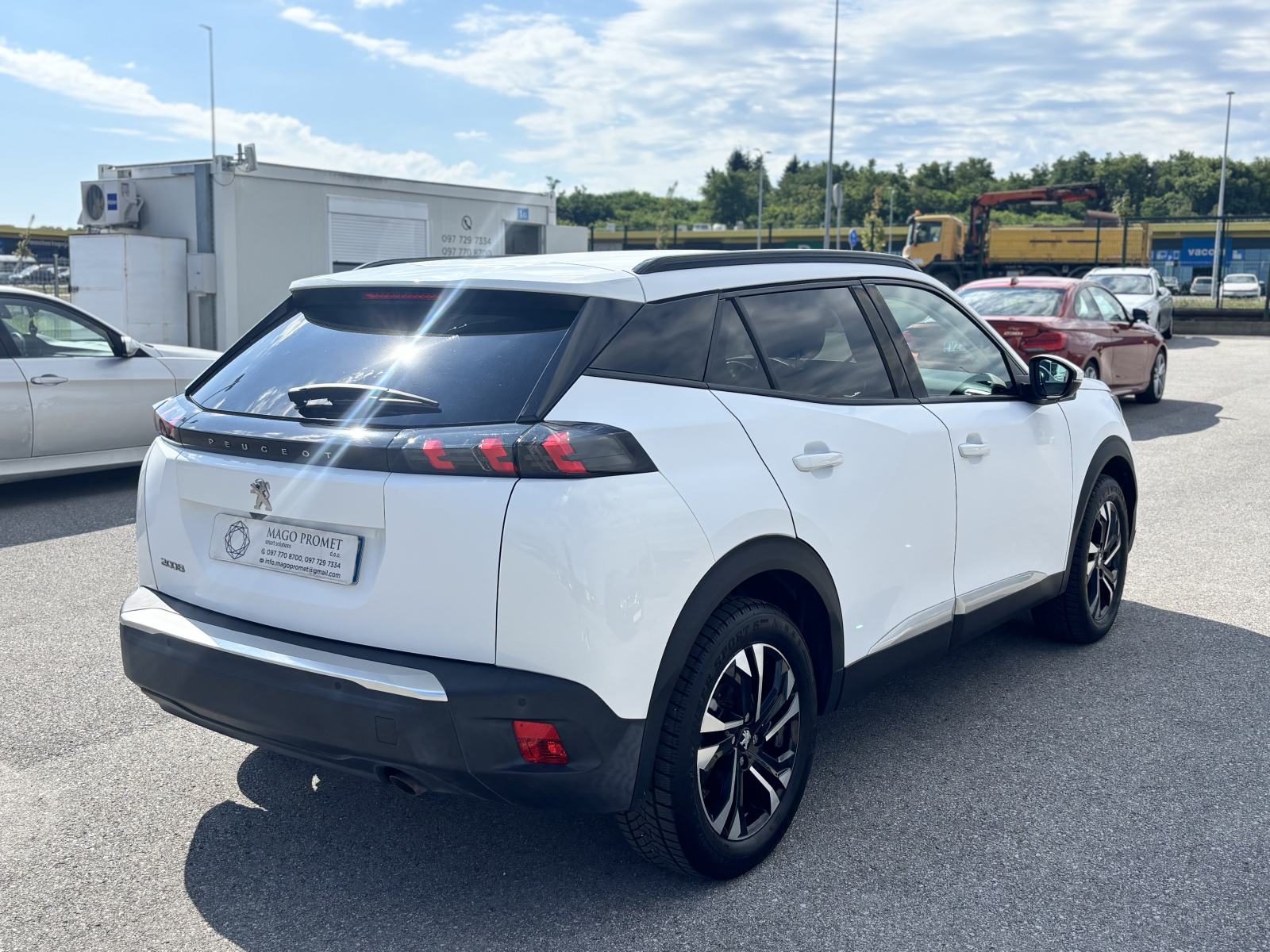 Peugeot 2008 1,5 BlueHDI ALLURE i-cocpit, fotografija 5
