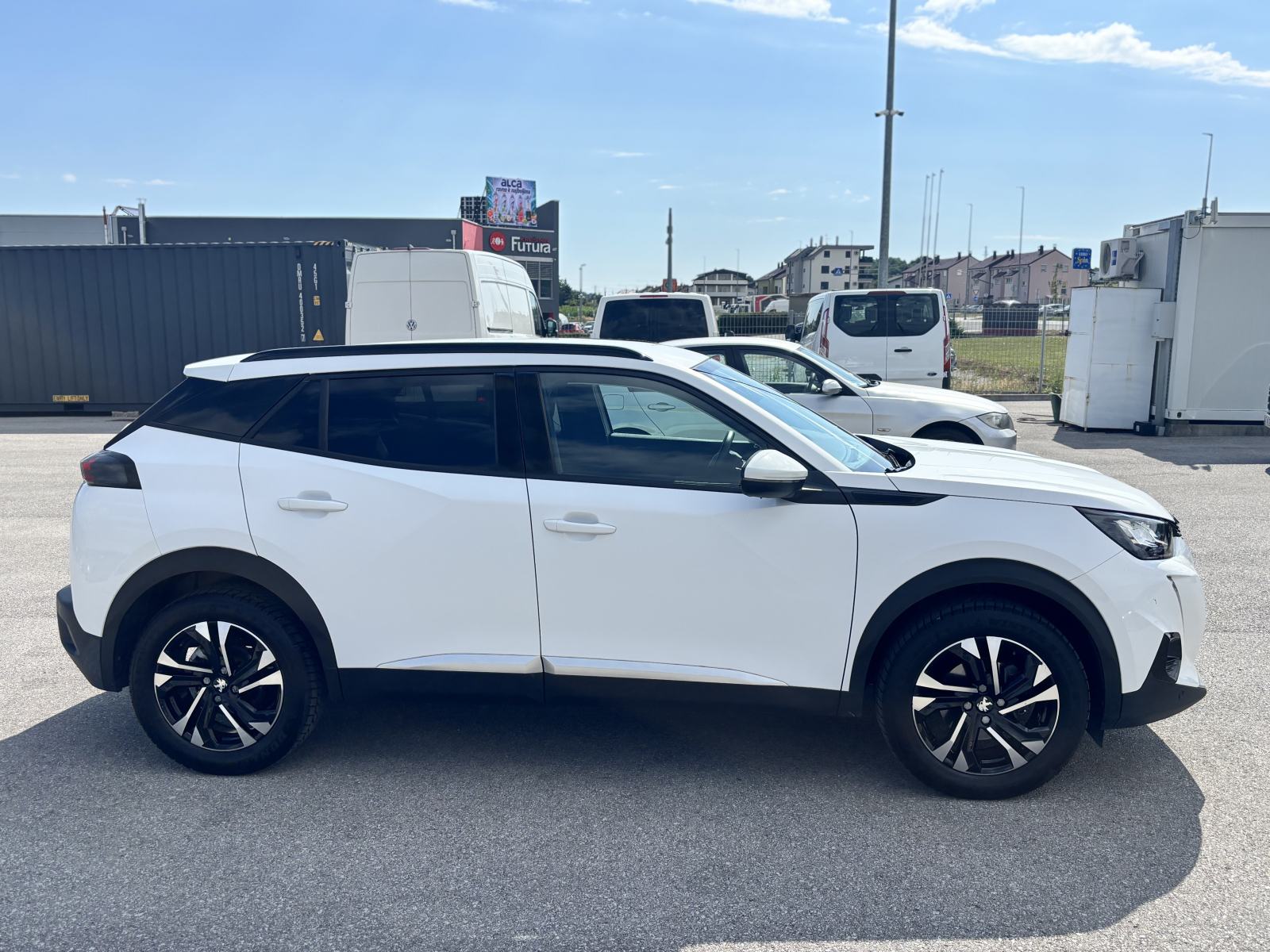 Peugeot 2008 1,5 BlueHDI ALLURE i-cocpit, fotografija 7