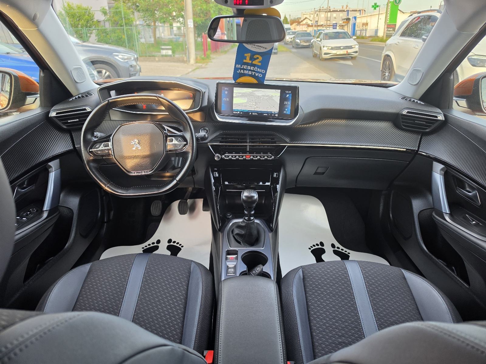 Peugeot 2008 1,5 BlueHDI ALLURE VIRTUAL KAMERA VEL. NAVI **GARANCIJA**, fotografija 10