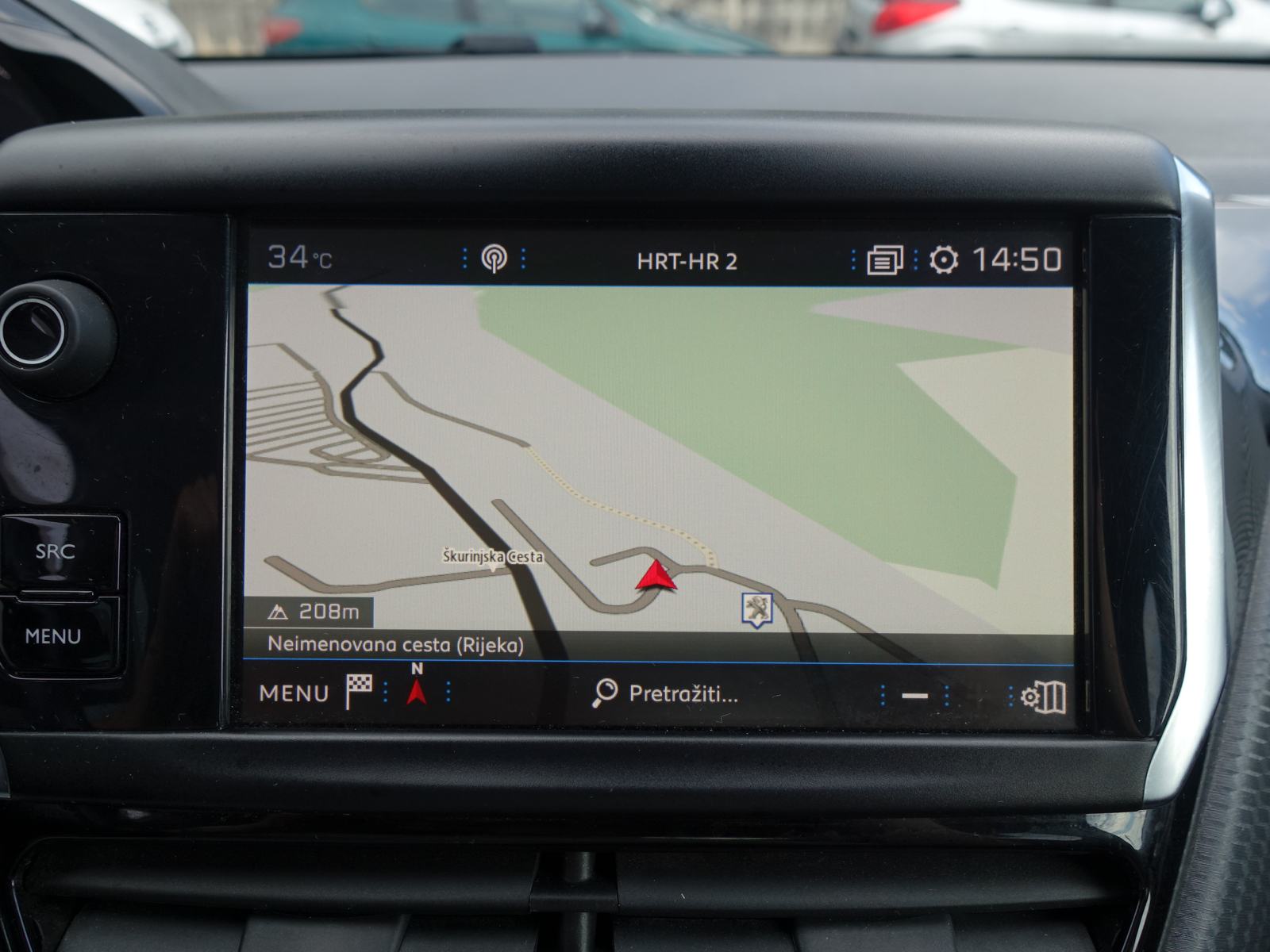 Peugeot 2008 Allure 1,5 HDI 120 EAT6 Automatik /JAMSTVO + REGISTRACIJA, fotografija 18