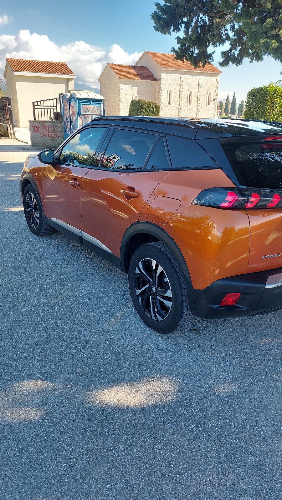 Peugeot 2008 1,5 BlueHDI GT LINE AUTOMATIK, fotografija 4