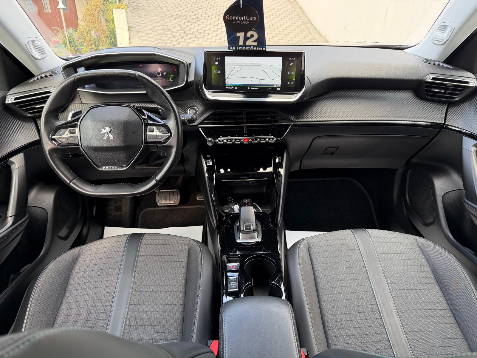 Peugeot 2008 1,5 BlueHDI~Automatik~Virtual~Kamera~Servisna~Jamstvo, fotografija 17