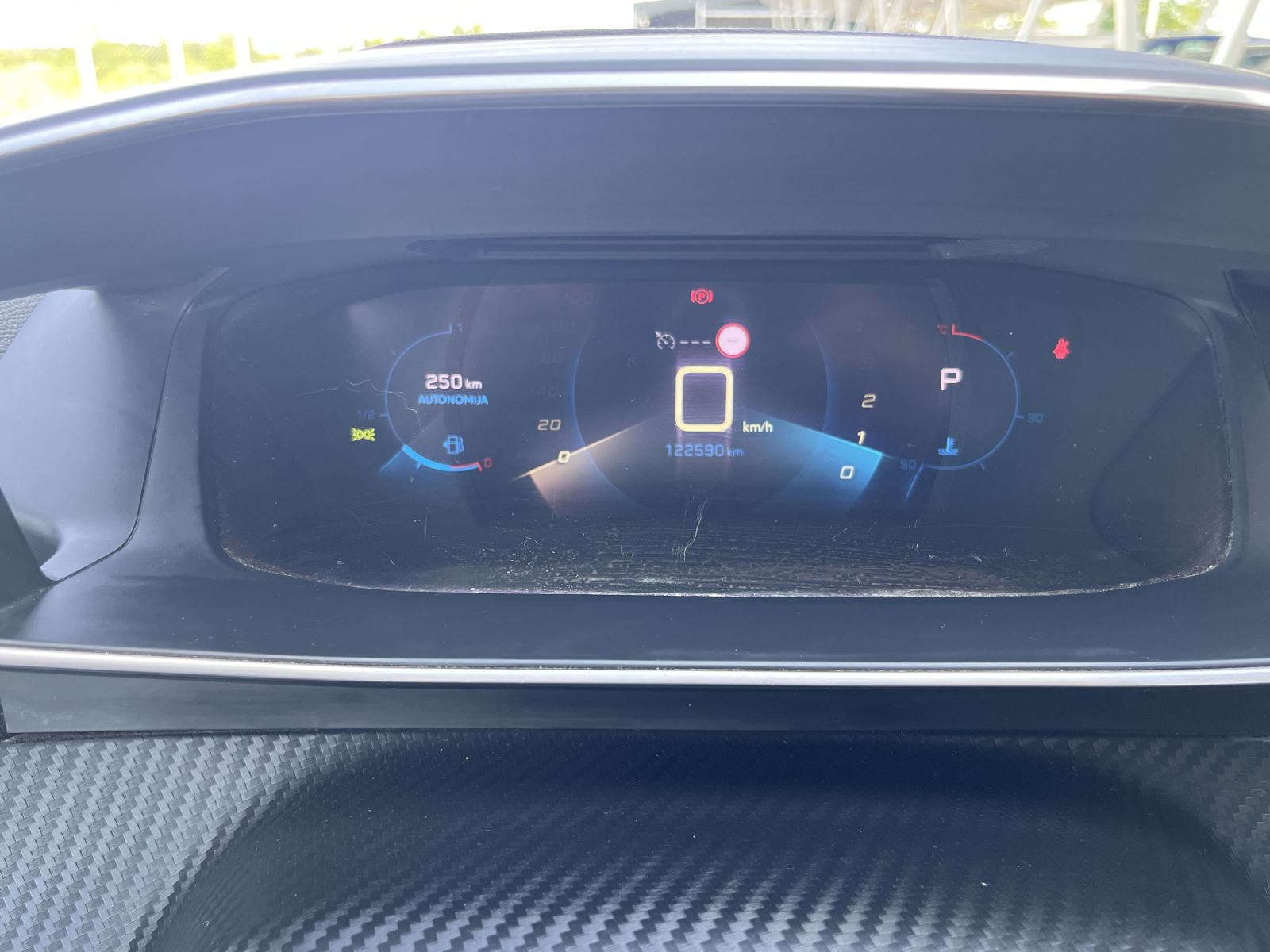 Peugeot 2008 1,5 BlueHDI ALLURE, LEASING BEZ UČEŠĆA I BEZ JAMCA, fotografija 9