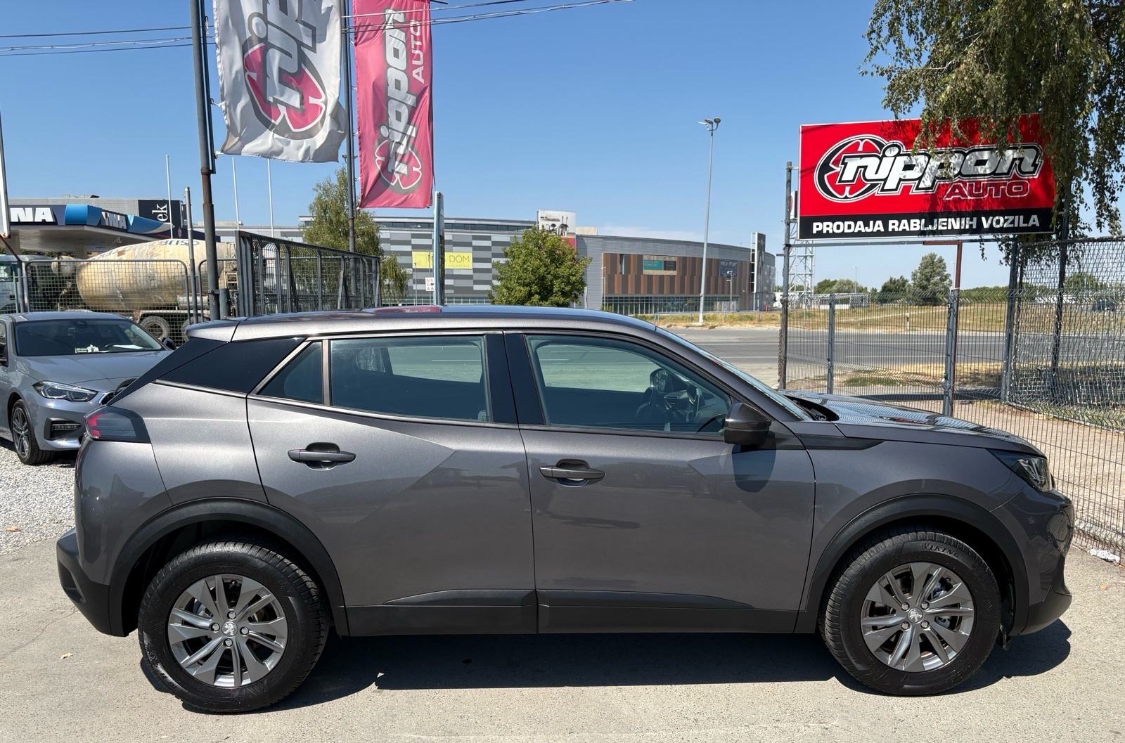 Peugeot 2008 1,5 BlueHDI NAVI - KLIMA - LEASING RATA 204 €, fotografija 8