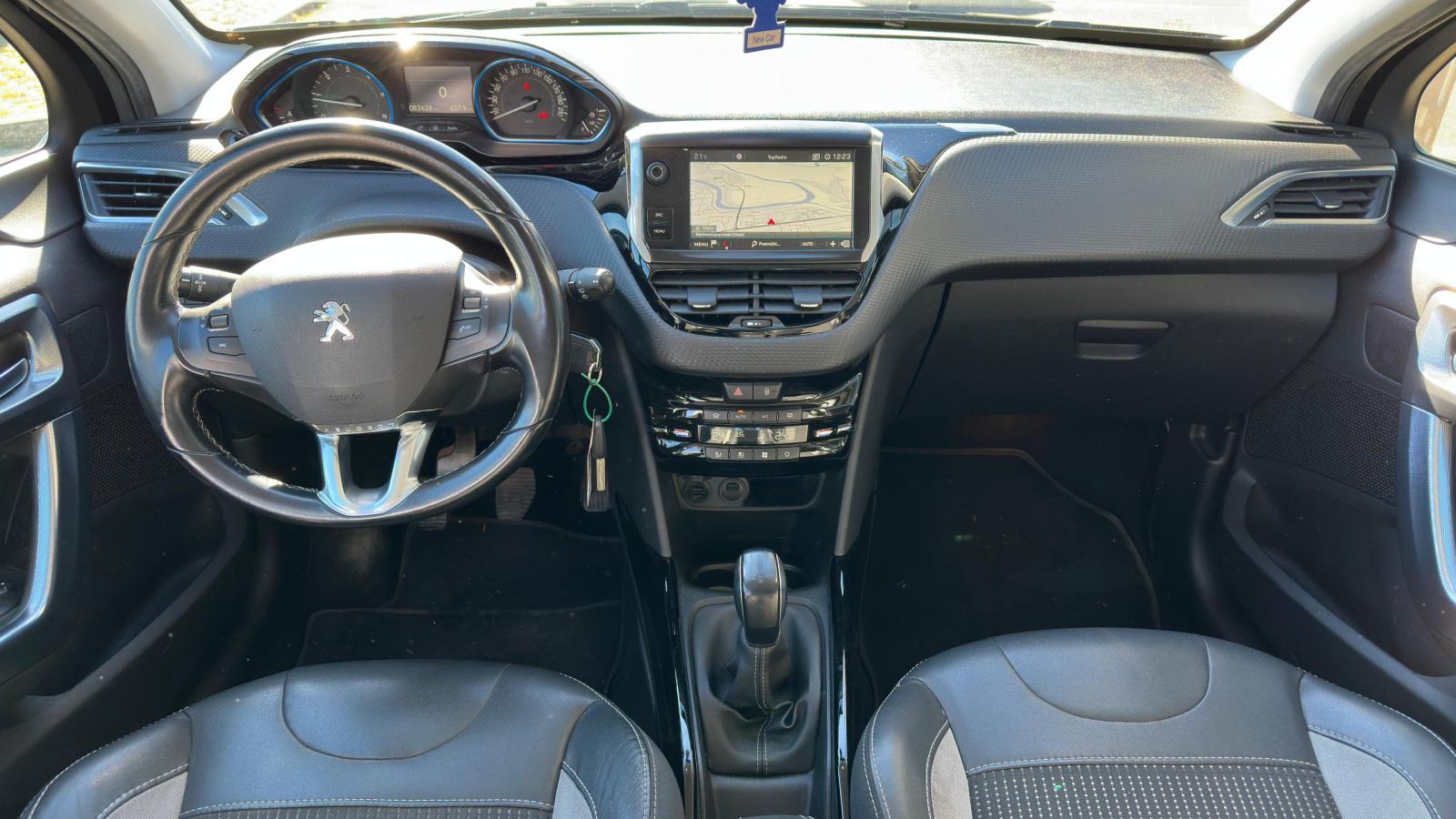 Peugeot 2008 1,5 BlueHDI, fotografija 9