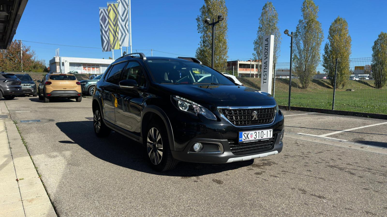 Peugeot 2008 1,5 BlueHDI, fotografija 3