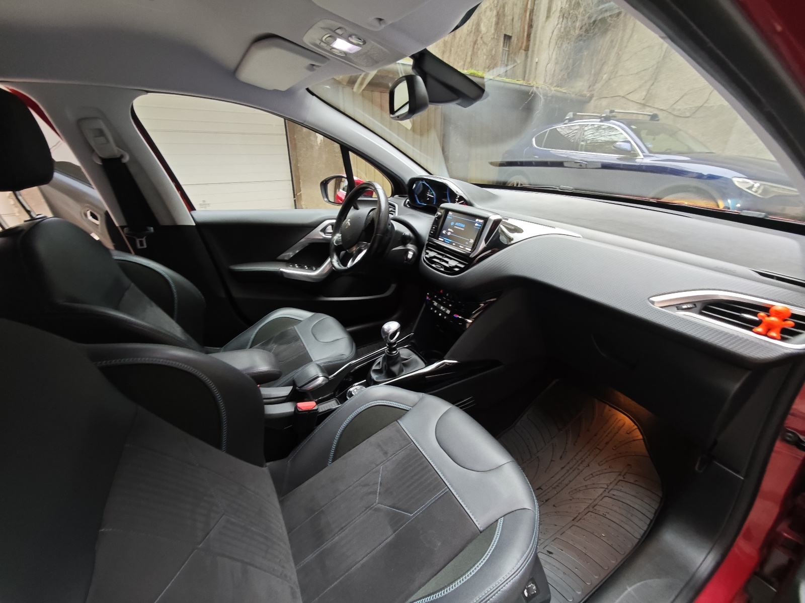 Peugeot 2008 1,5 BlueHDI-off, fotografija 7