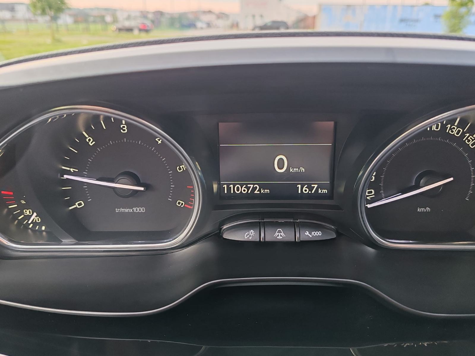 Peugeot 2008 1,5 BlueHDI. 2019 god, Servisna knjiga, Veliki servis, fotografija 14