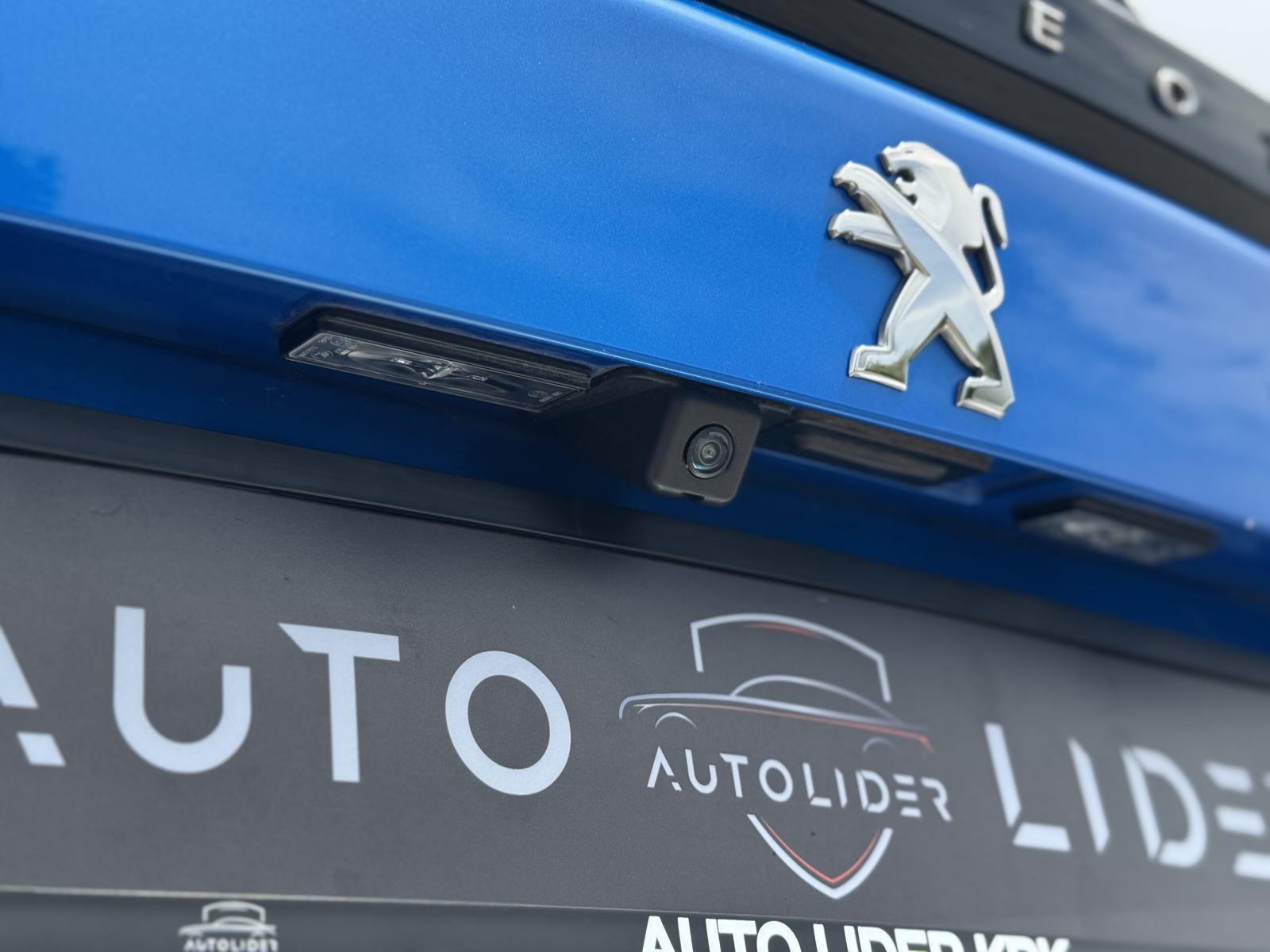Peugeot 2008 1,5 BlueHDI, fotografija 16
