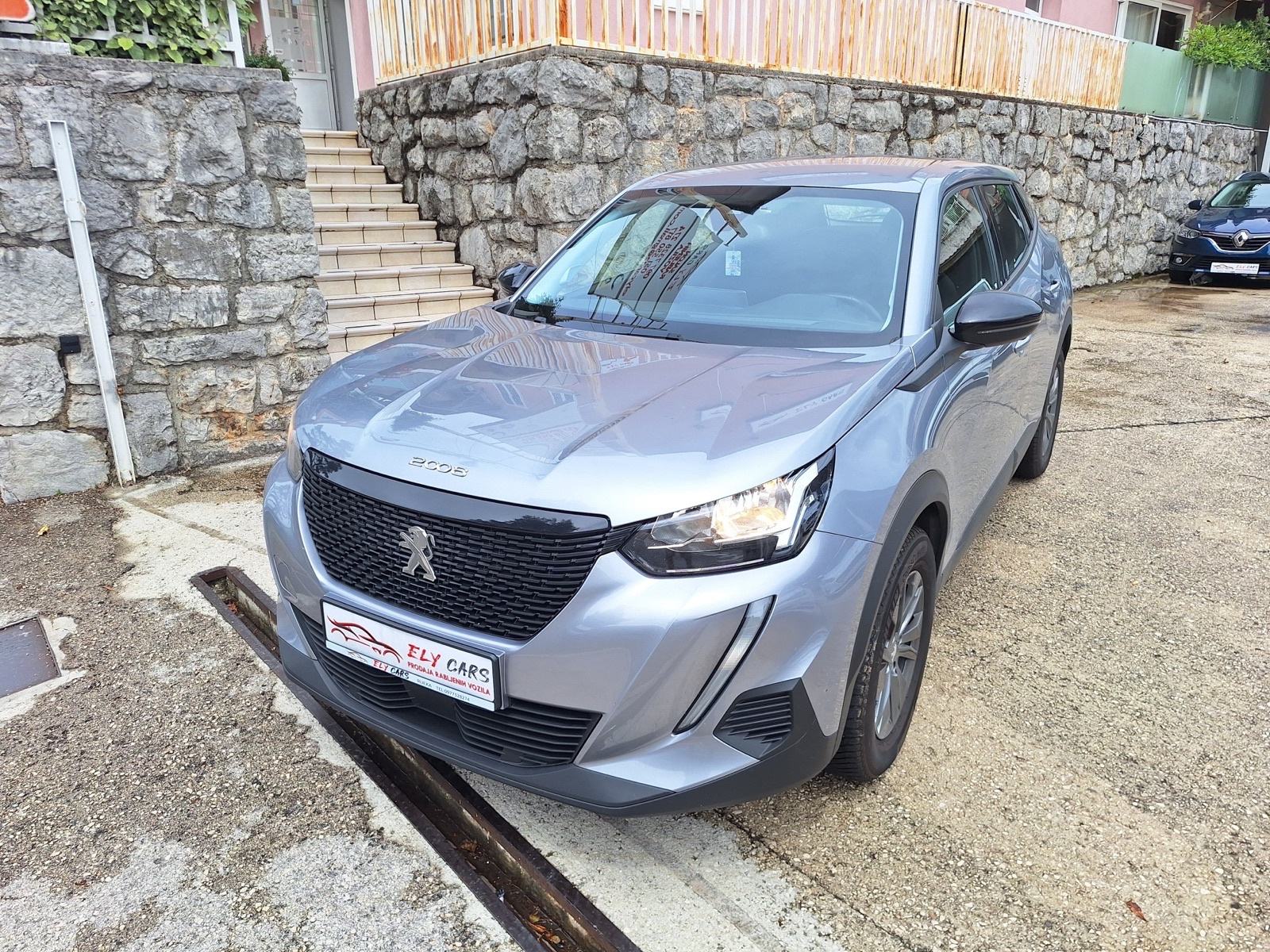 Peugeot 2008 1,5 HDI 110KS LED/NAVI.(NOVI Lanac 8mm)REG.10/2026, fotografija 2
