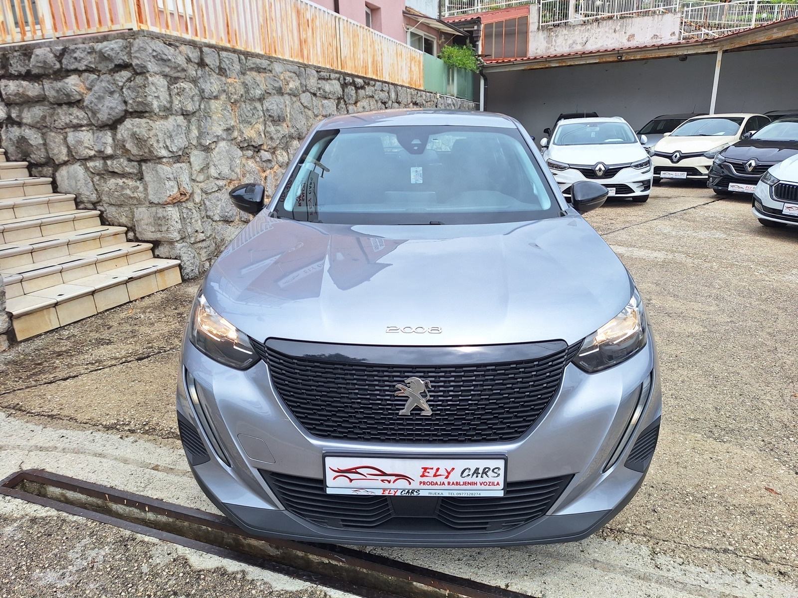 Peugeot 2008 1,5 HDI 110KS LED/NAVI.(NOVI Lanac 8mm)REG.10/2026, fotografija 8