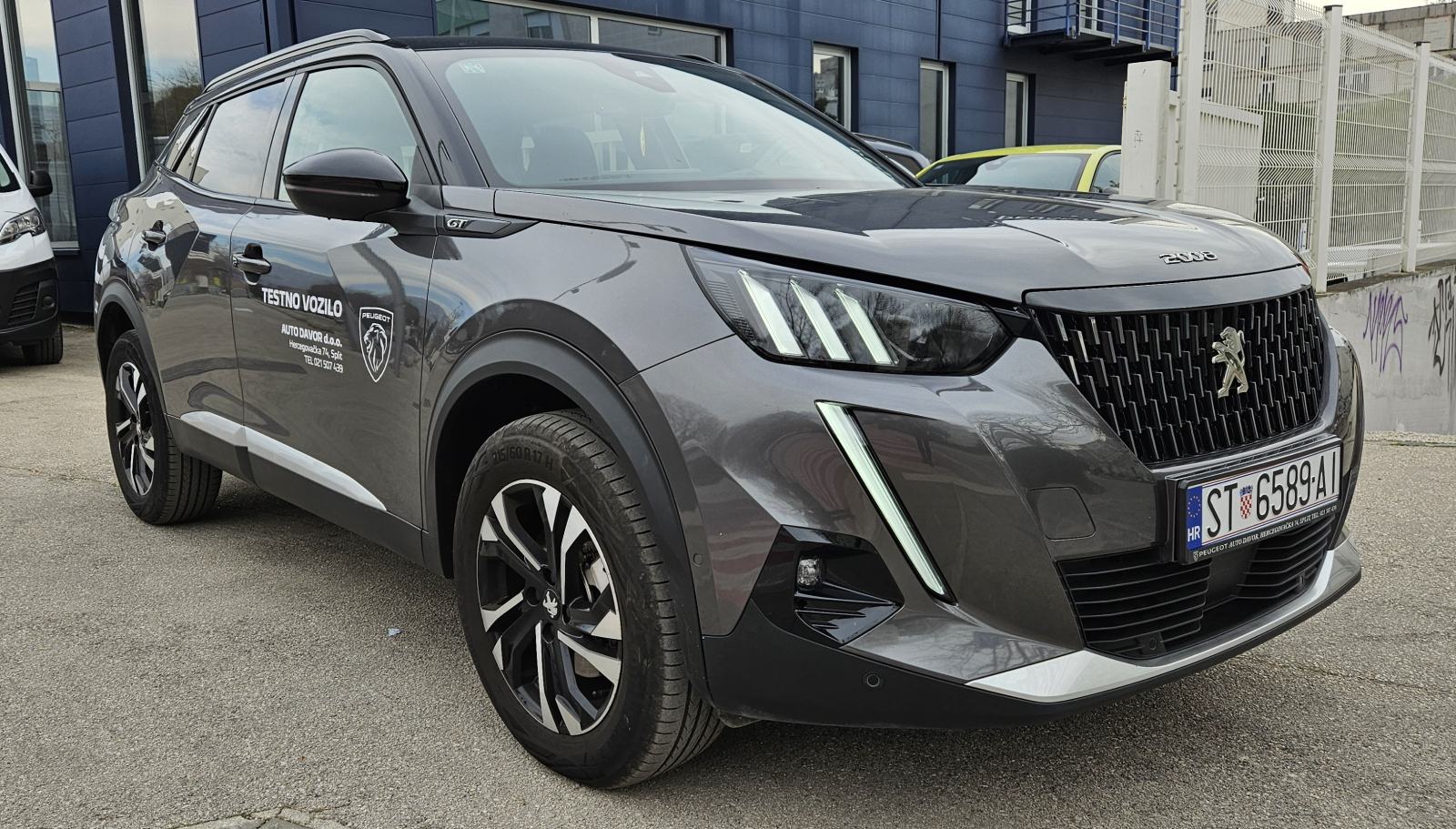 Wunderschne Peugeot 2008 Automatik Bild