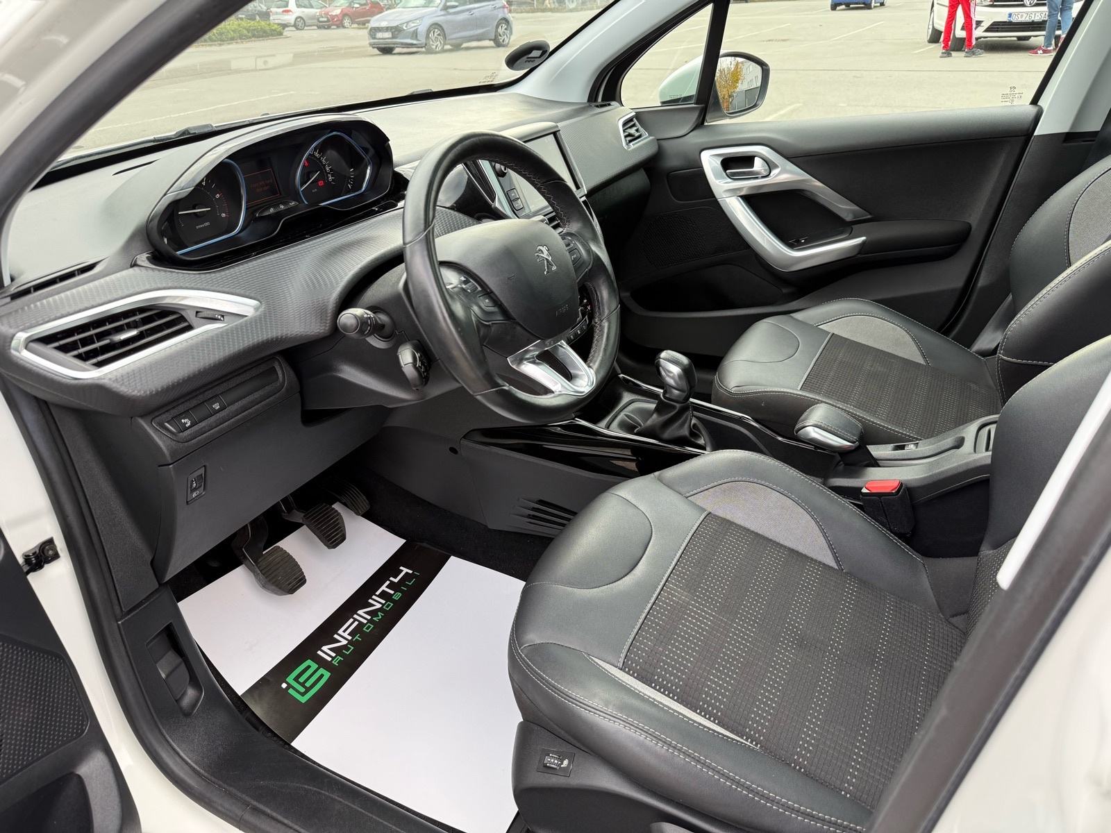 Peugeot 2008 1,5 HDI LEASING BEZ UČEŠĆA, NAVI, PANORAMA, NOVI LANAC, fotografija 11