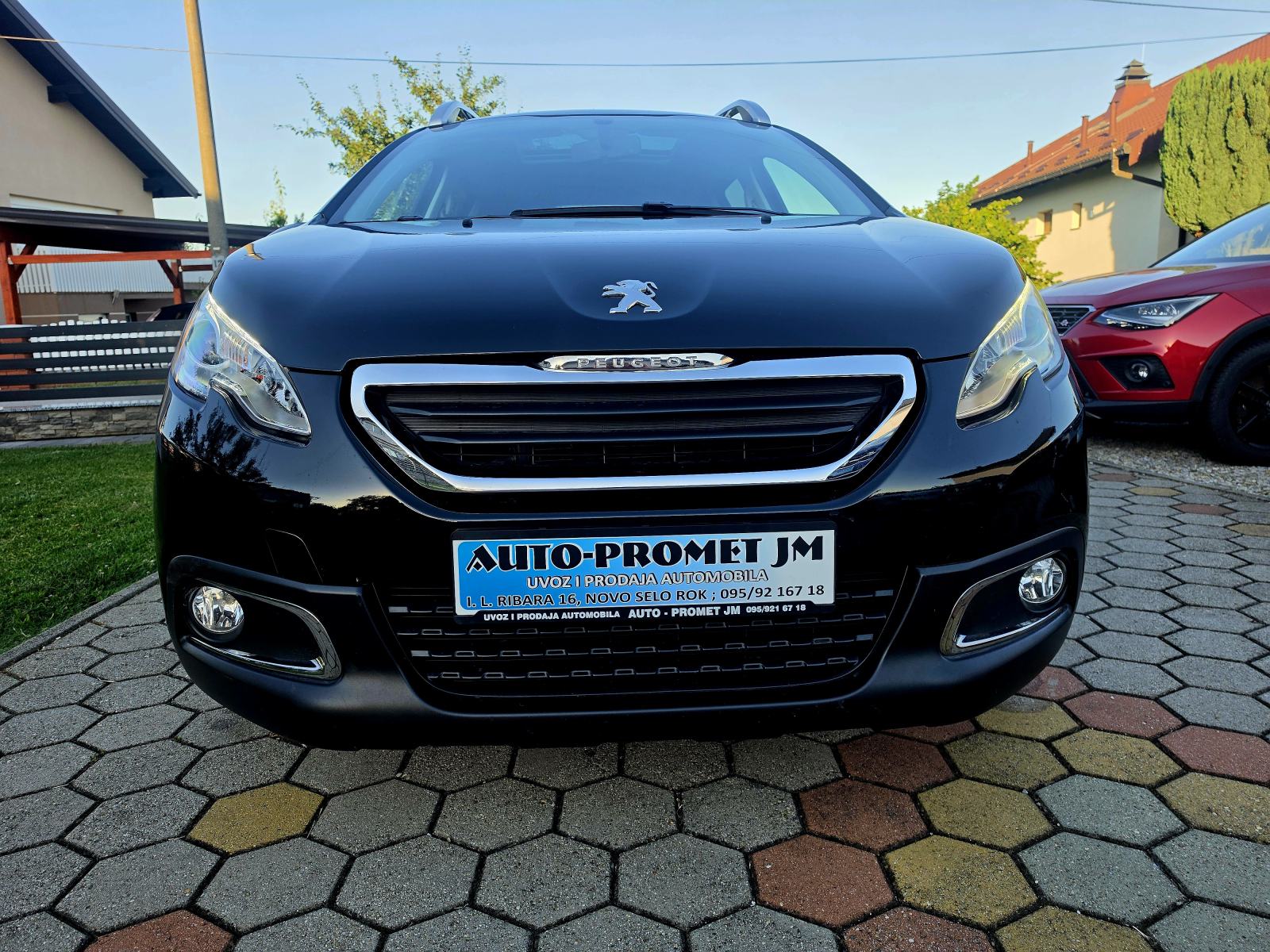 Peugeot 2008 1,6 BENZIN,,SERVISNA,ODLIČAN,,114292KM, fotografija 8
