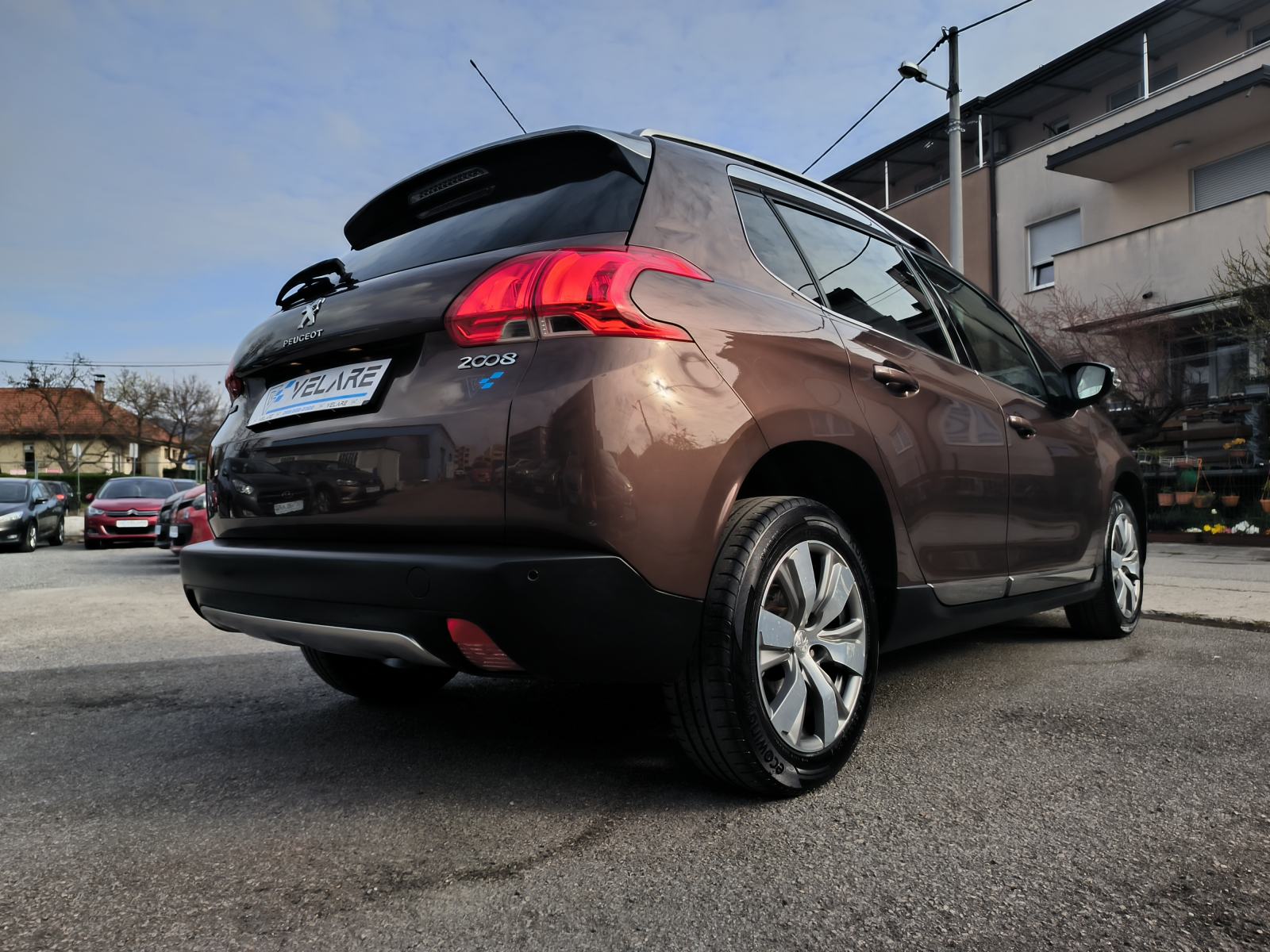 Peugeot 2008 1,6 BlueHDI, V. SERVIS, SERVISNA, JAMSTVO, REG. 1 GODINU, fotografija 9