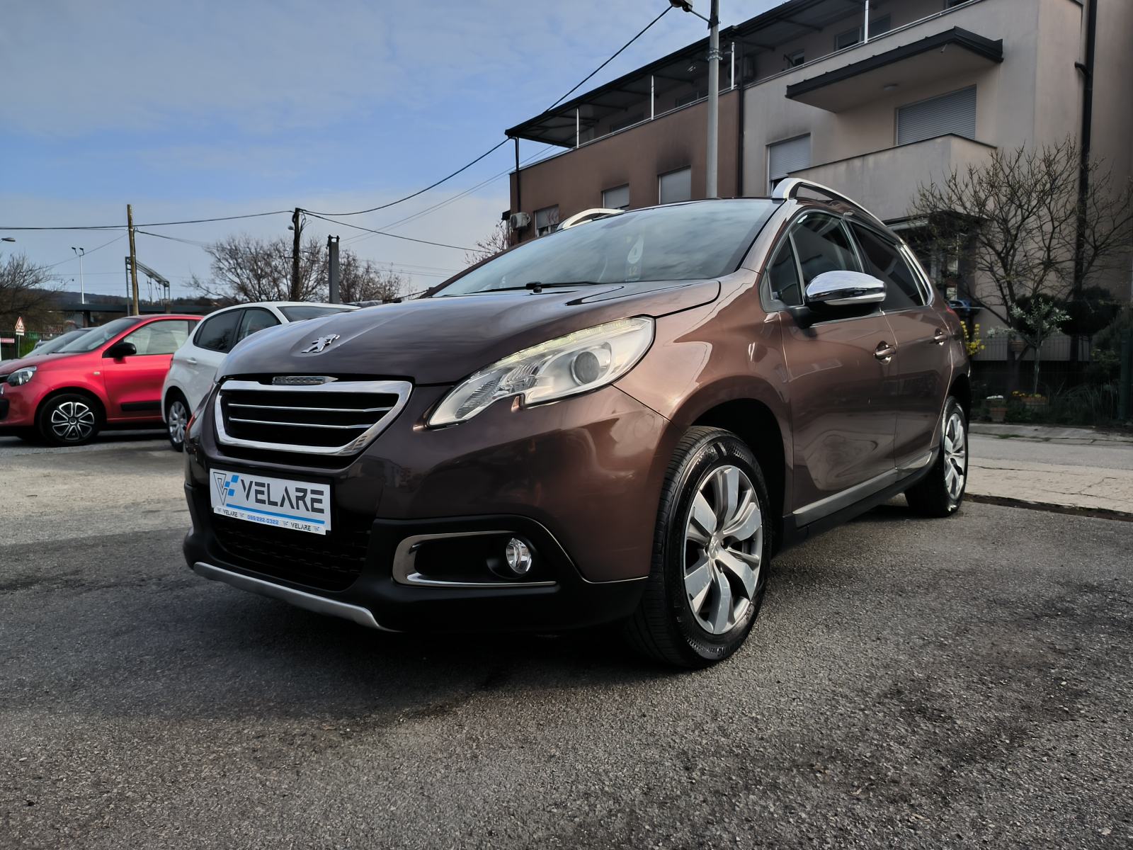 Peugeot 2008 1,6 BlueHDI, V. SERVIS, SERVISNA, JAMSTVO, REG. 1 GODINU, fotografija 1