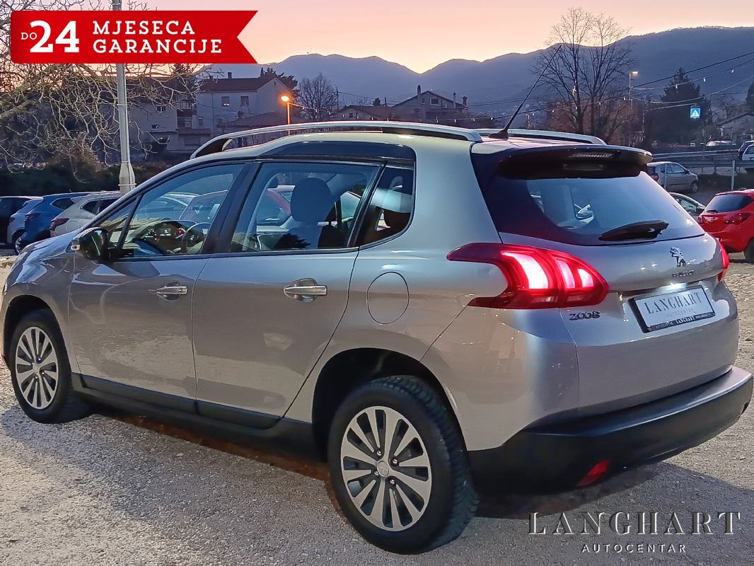 Peugeot 2008 1,6 BlueHDI,Navi,Velike Servis, LEASING BEZ UČEŠĆA !, fotografija 6