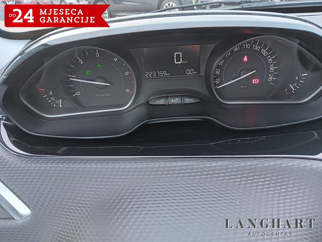 Peugeot 2008 1,6 BlueHDI,Navi,Velike Servis, LEASING BEZ UČEŠĆA !, fotografija 8